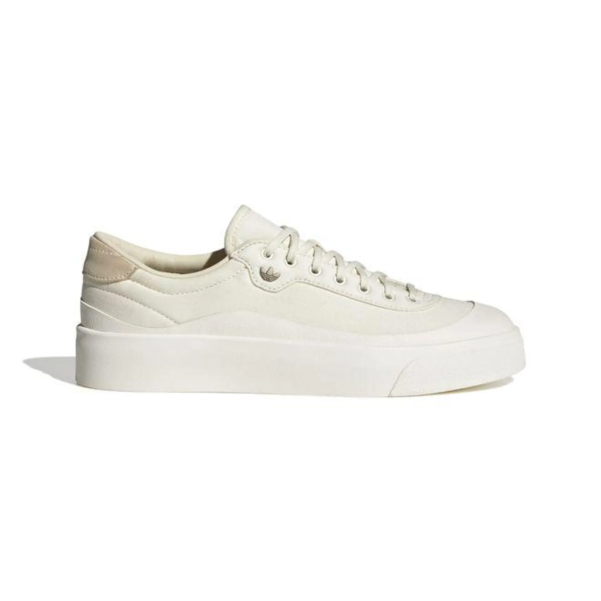 adidas Originals Nucombe Trainers in Cream