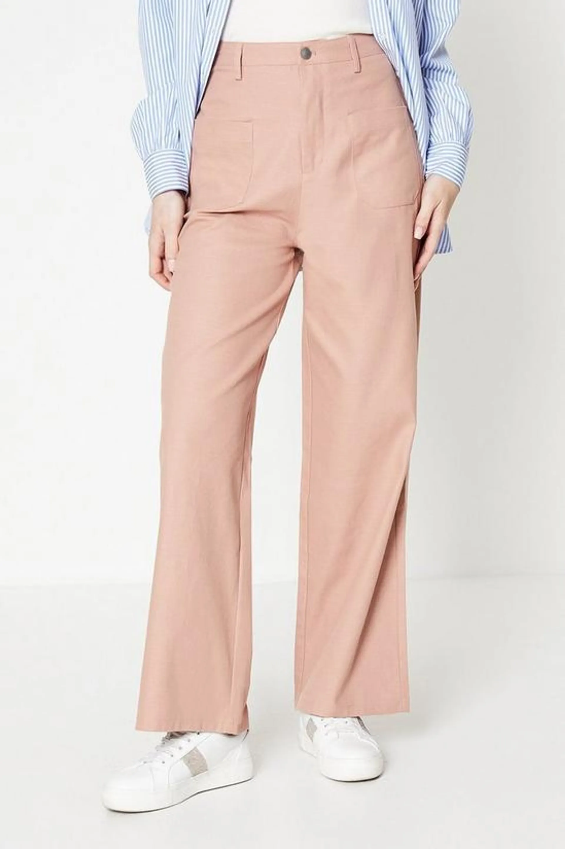 Pocket Front Straight Leg Trouser