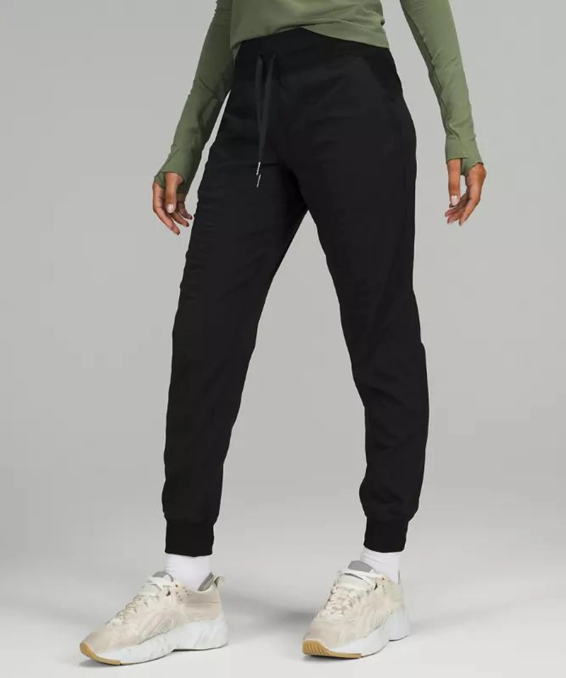 Dance Studio Mid-Rise Jogger