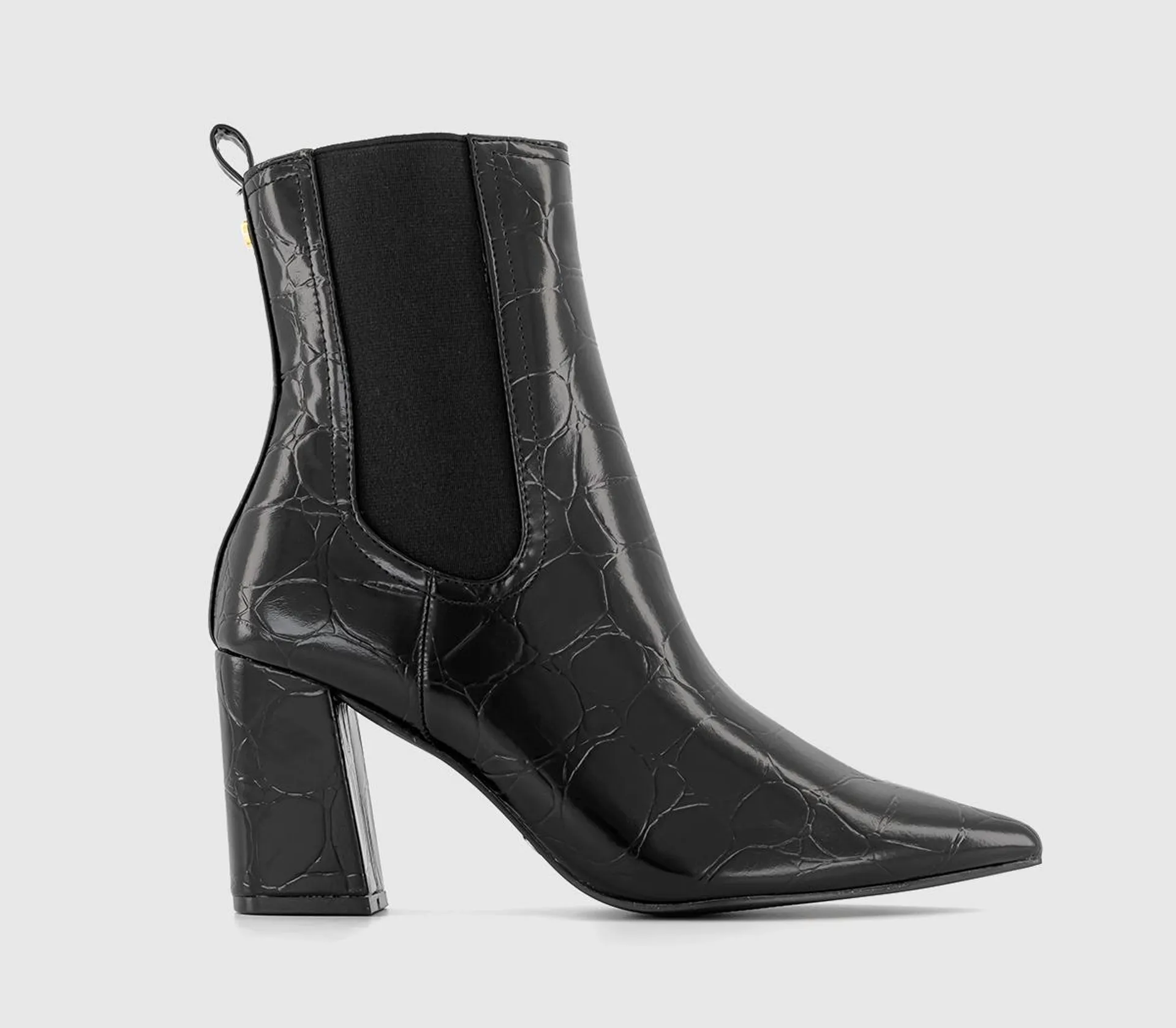 Advance Pointed Toe Chelsea Boots