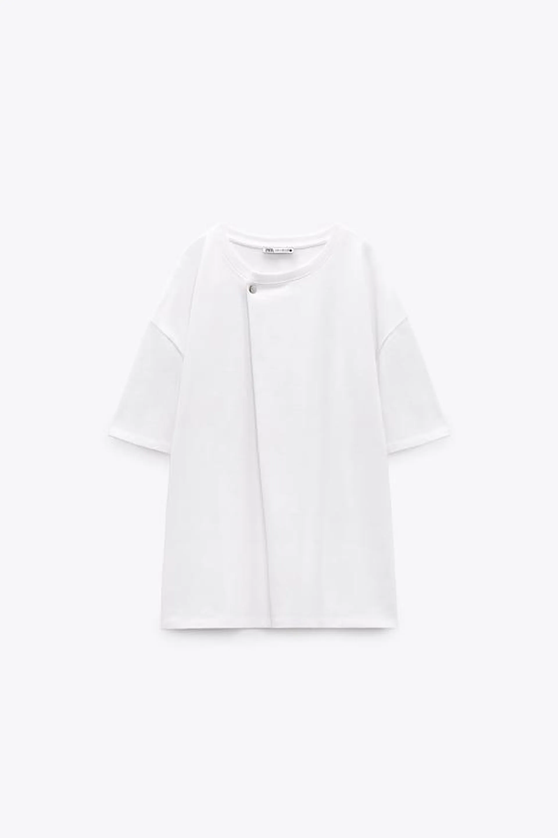 BUTTONED PLEATED T-SHIRT