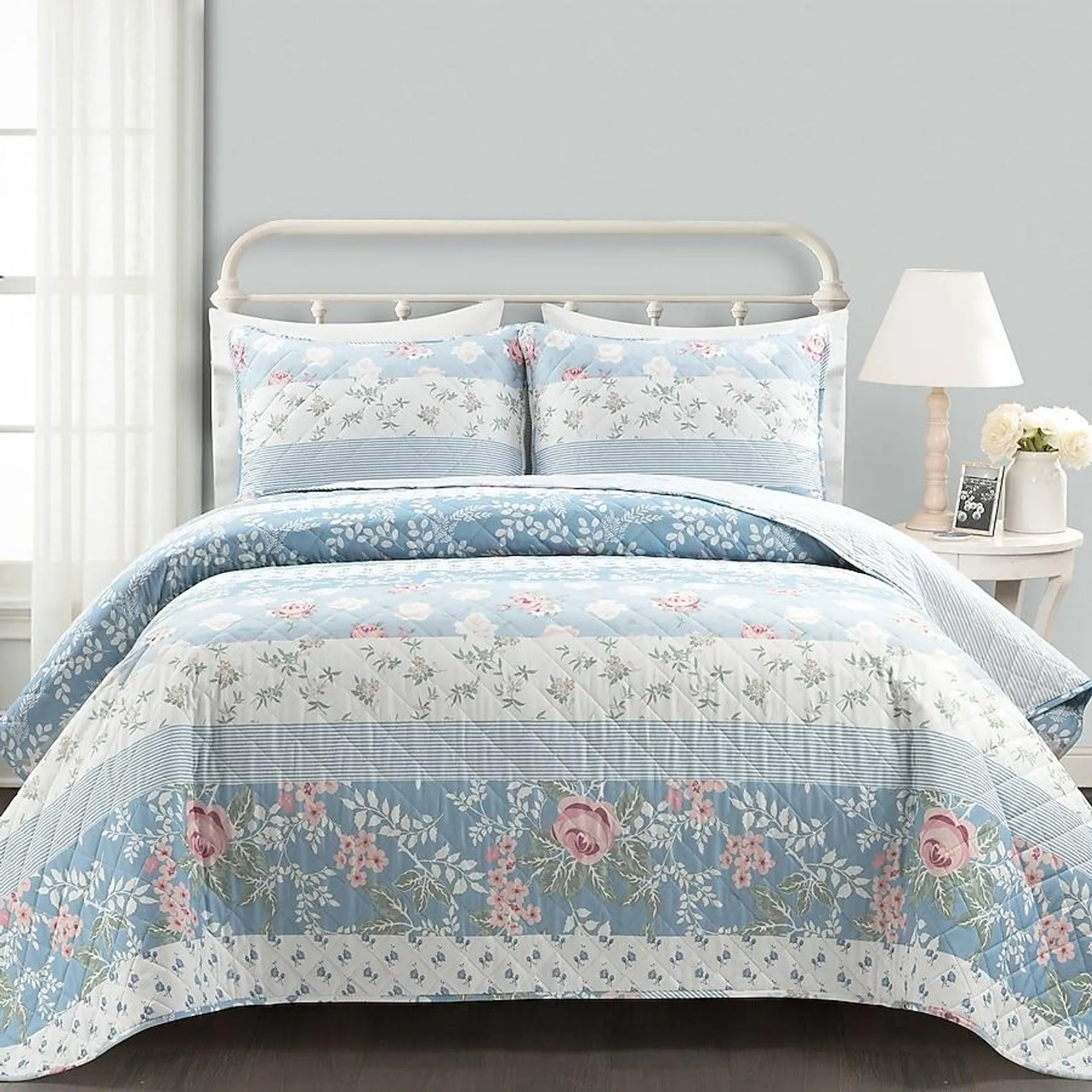 Lush Decor Blue Floral Reversible Full/Queen Quilt Cotton