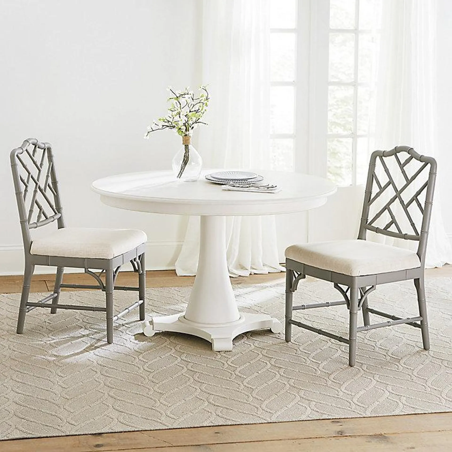 Sienna Pedestal Dining Table