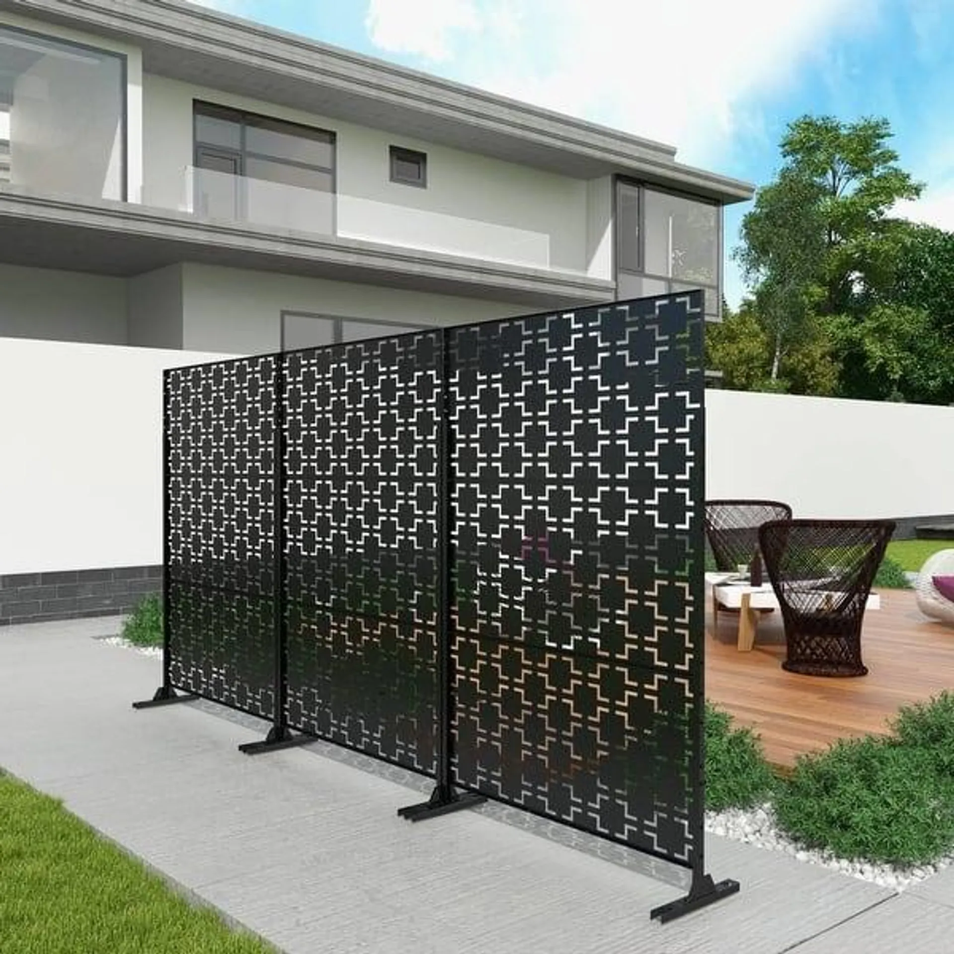 Outdoor Privacy Screen with Stand for Patio Garden Metal Fence Screen