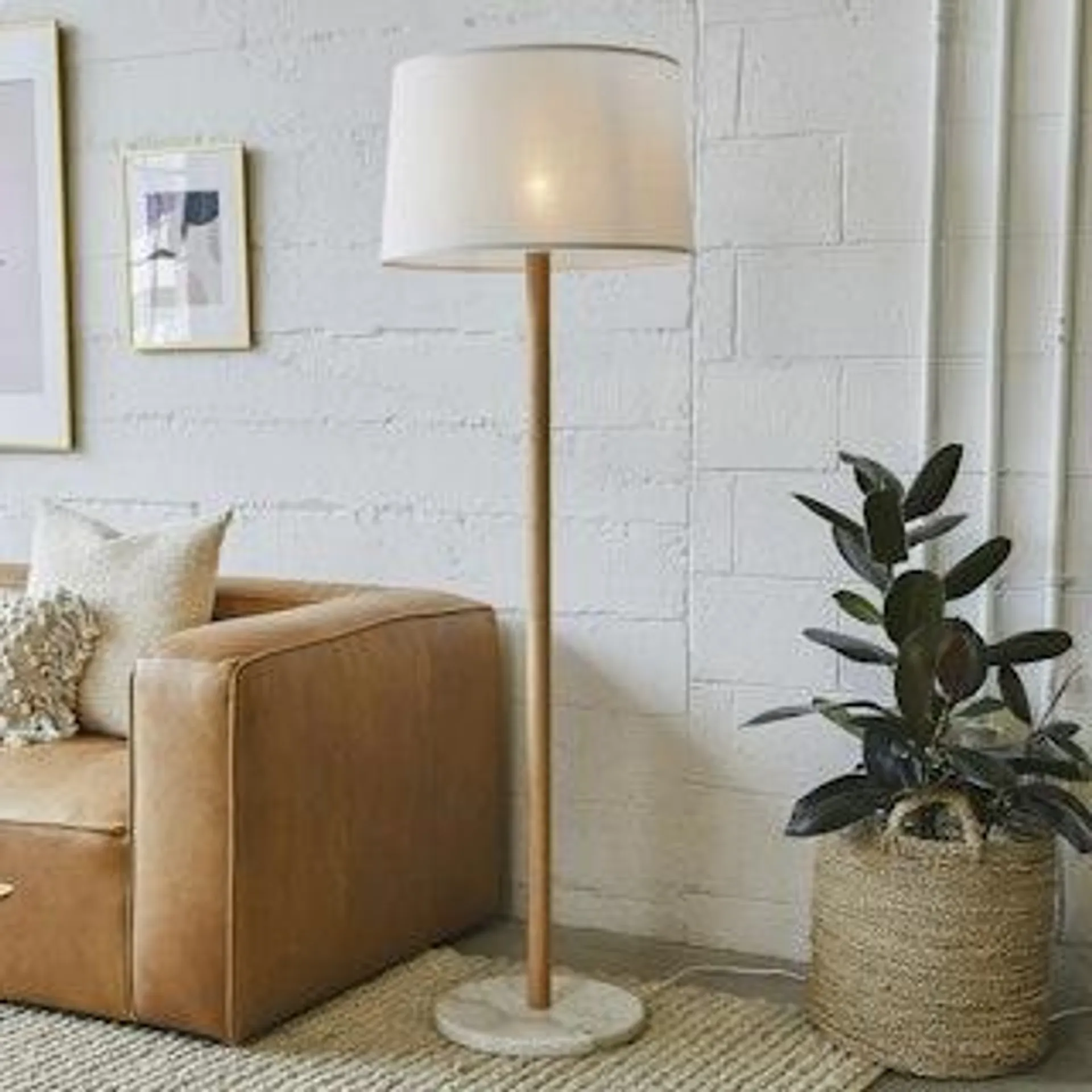 Arvo White Floor Lamp