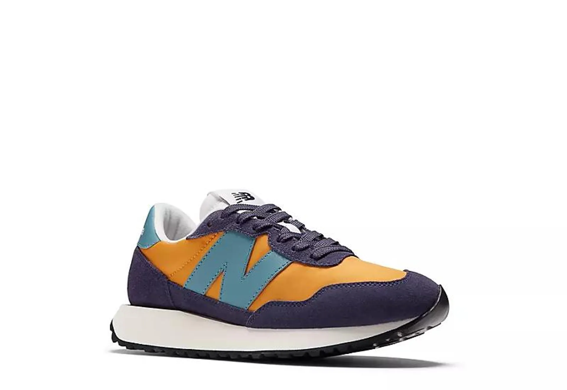 New Balance Womens 237 Sneaker - Gold