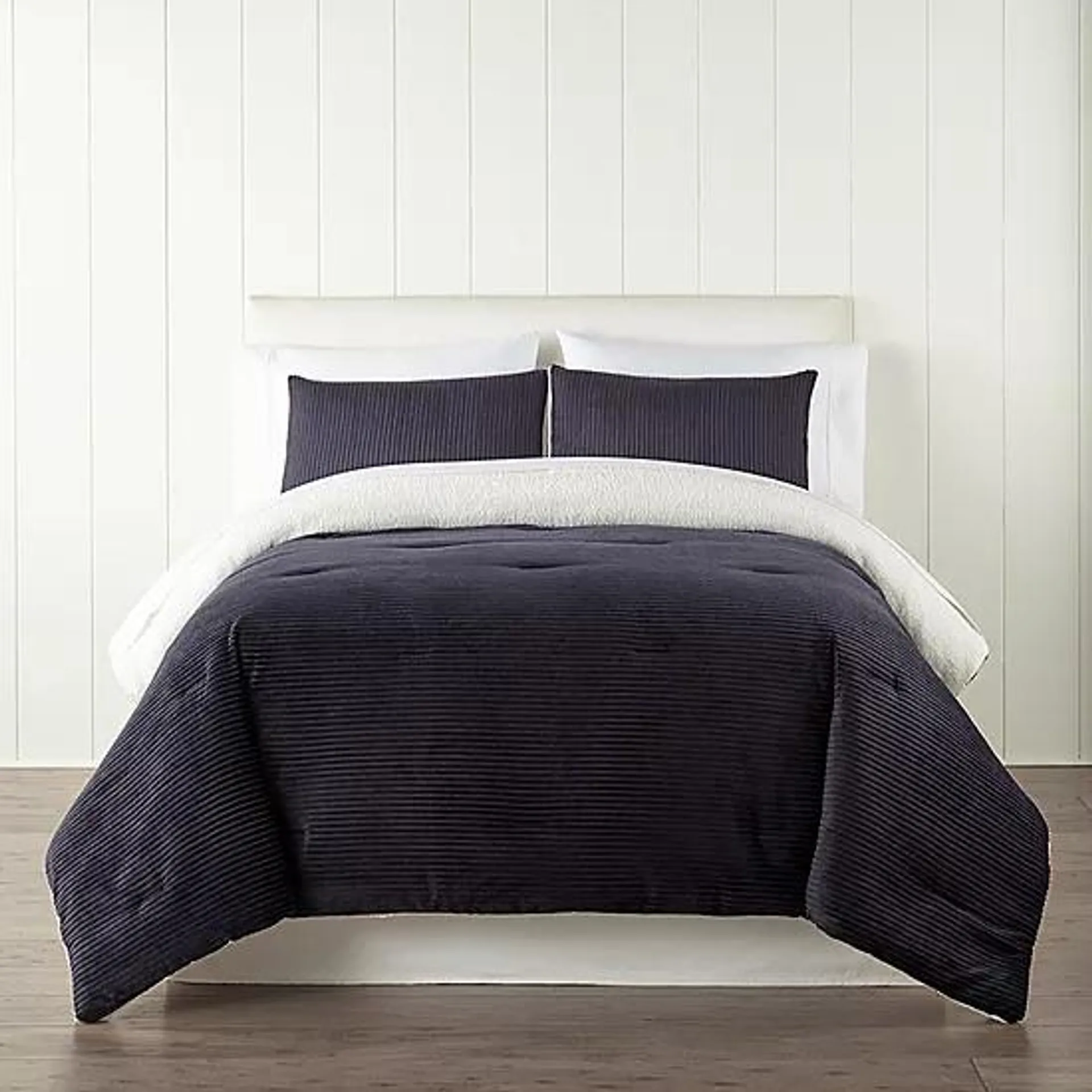 Nordic Lights Ribbed Sherpa Comforter Set