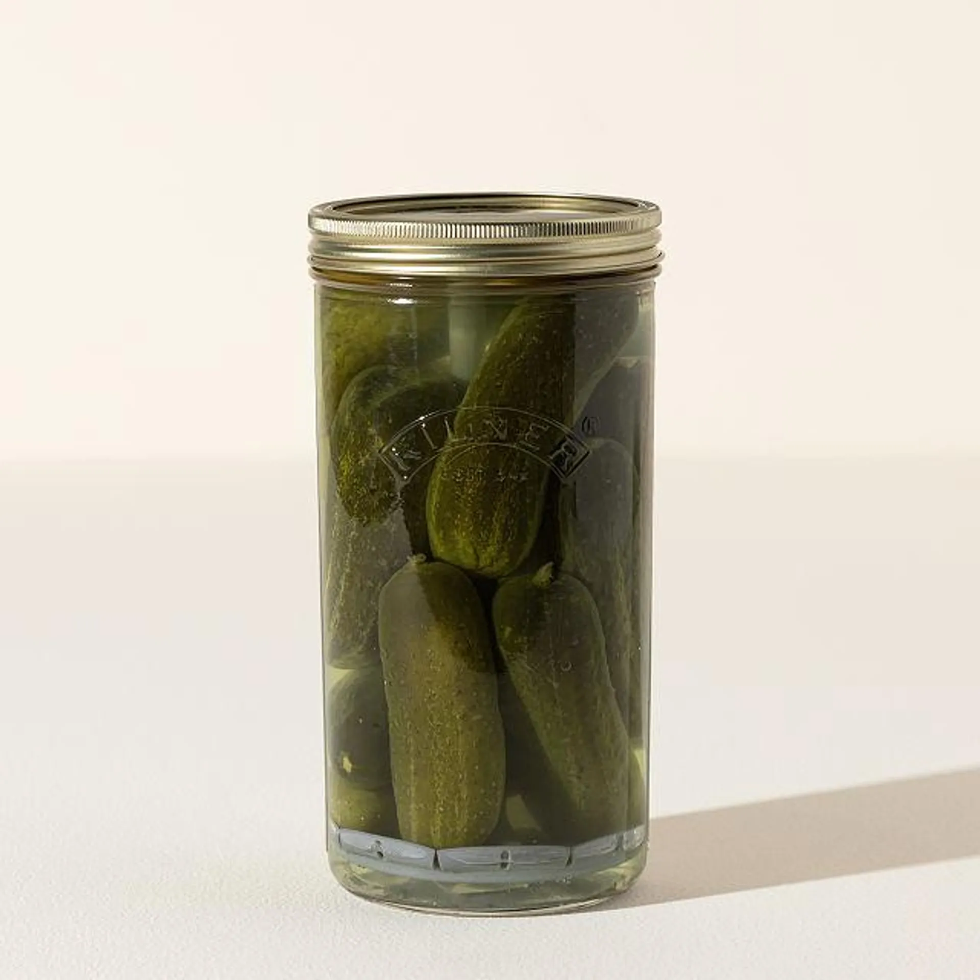 Lift & Drain Glass Pickle Jar