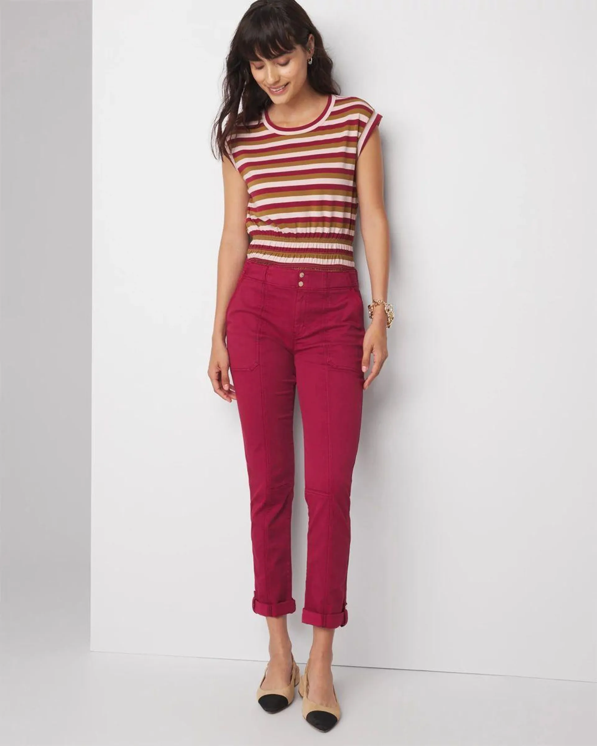 Mid-Rise Pret-A-Pedi Straight Crop Pants