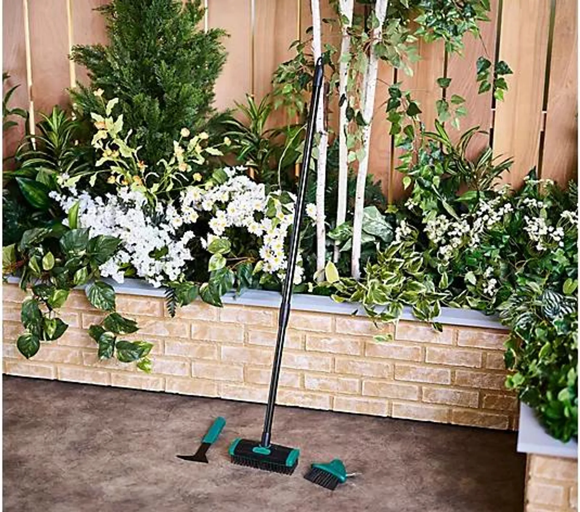 S-Fixx 4-in-1 Telescoping Garden Weed Clearing Brush