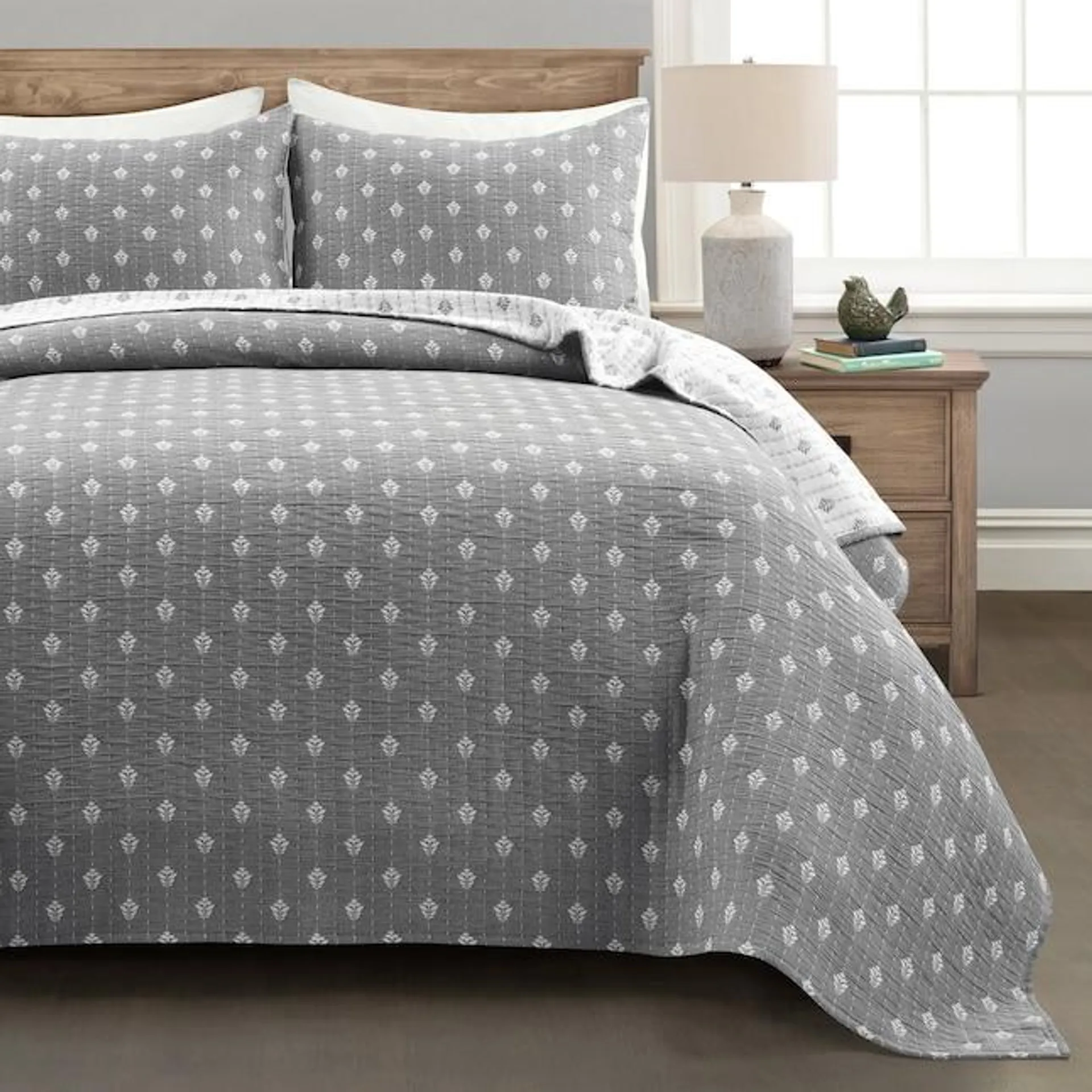 Lush Decor Gray Solid King Quilt Cotton