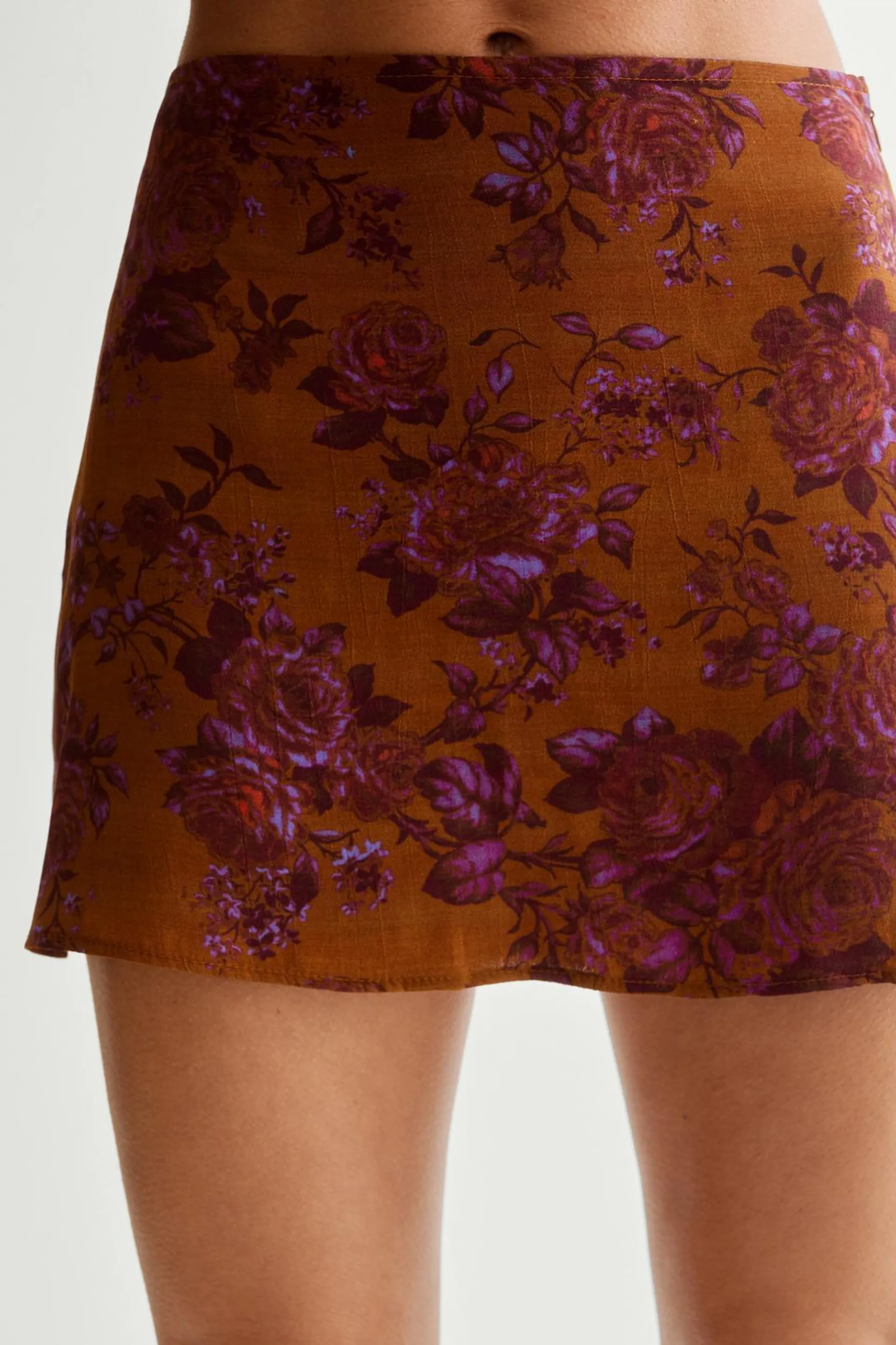 Floral Printed Mini Skirt