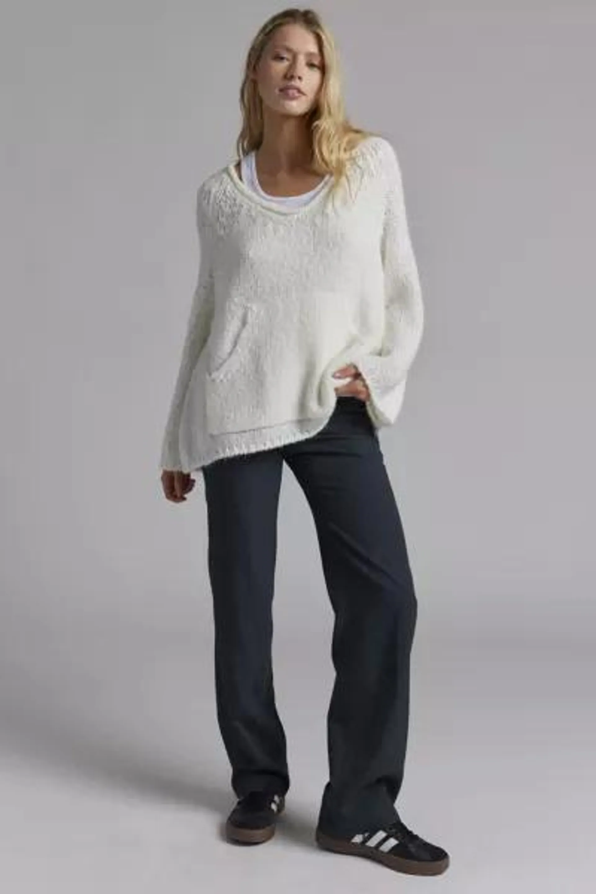 BDG Ryleigh Pullover V-Neck Sweater