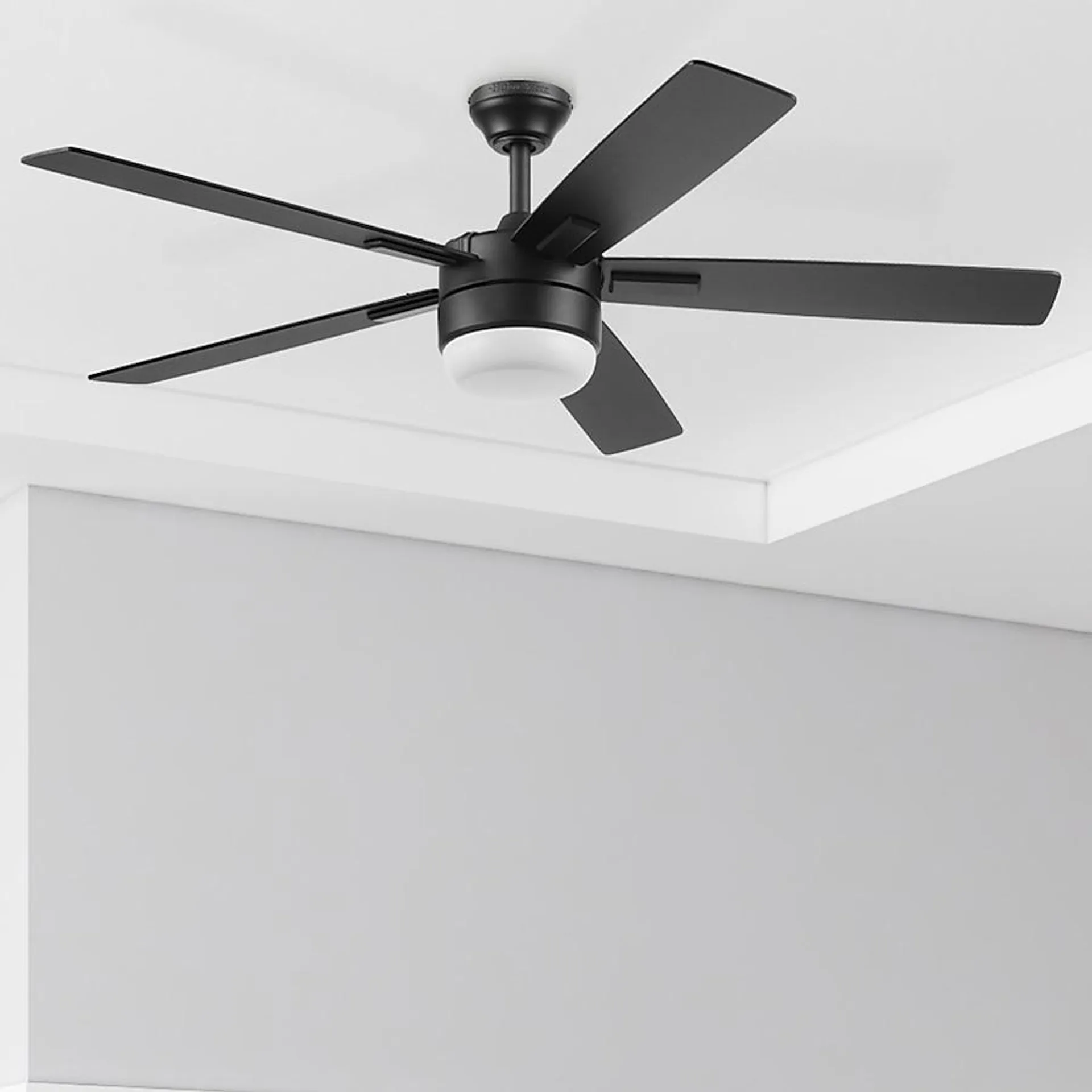 Harbor Breeze Boltz III Easy2Hang 52-in Matte Black Color-changing Indoor Ceiling Fan with Light and Remote (5-Blade)