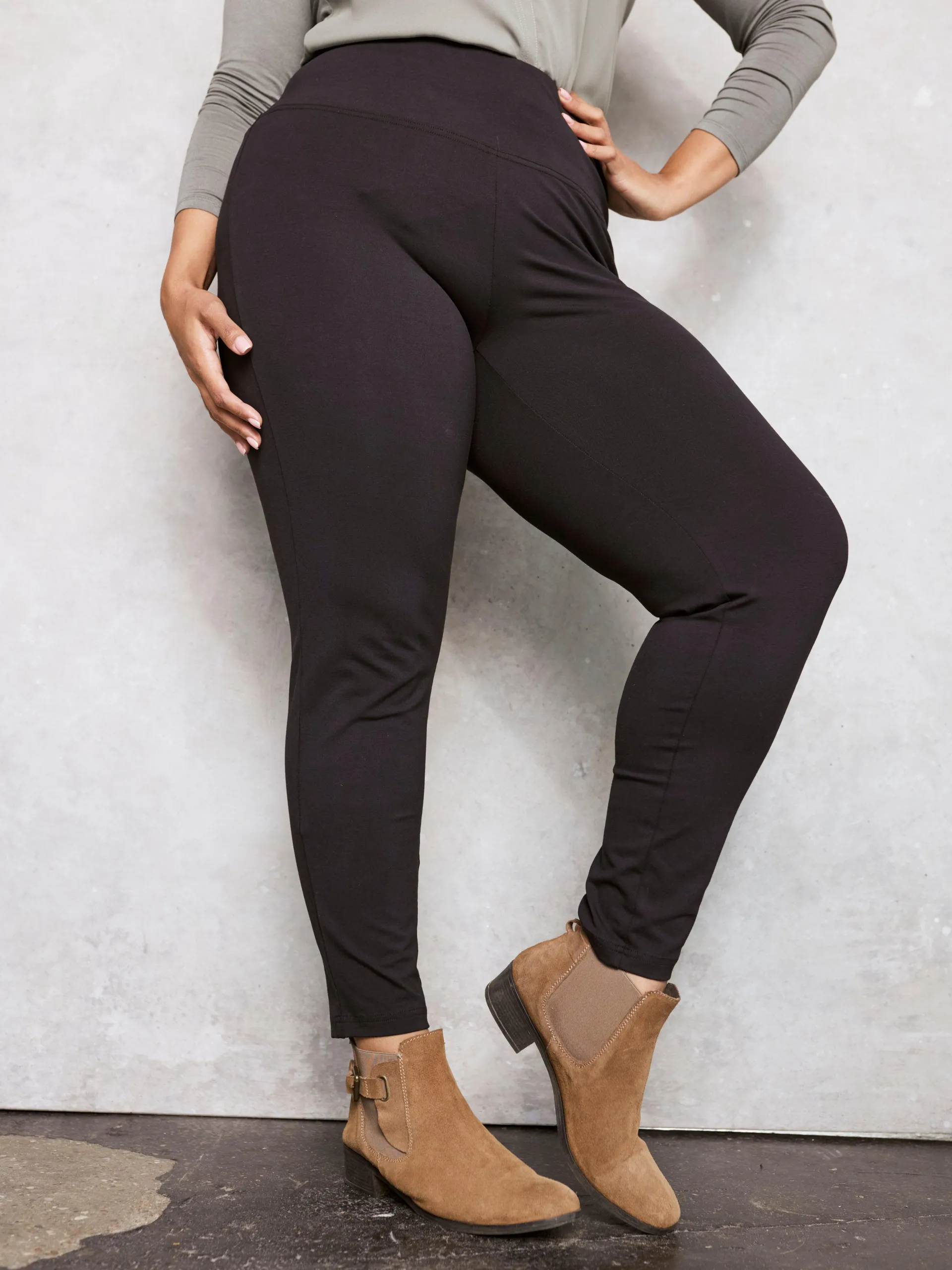 Roz & Ali Tummy Control Everywhere Legging - Plus