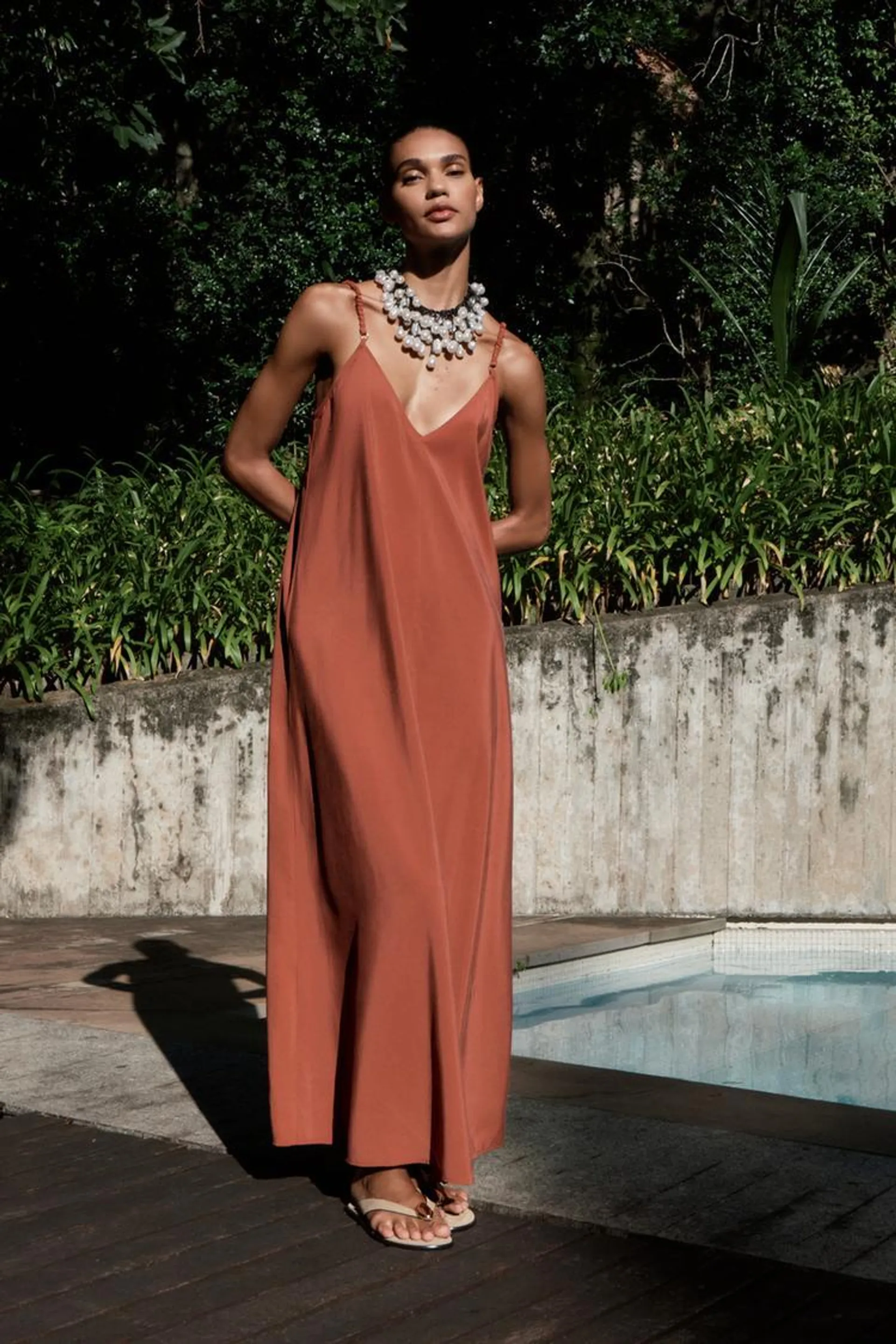 VESTIDO LARGO TIRANTES