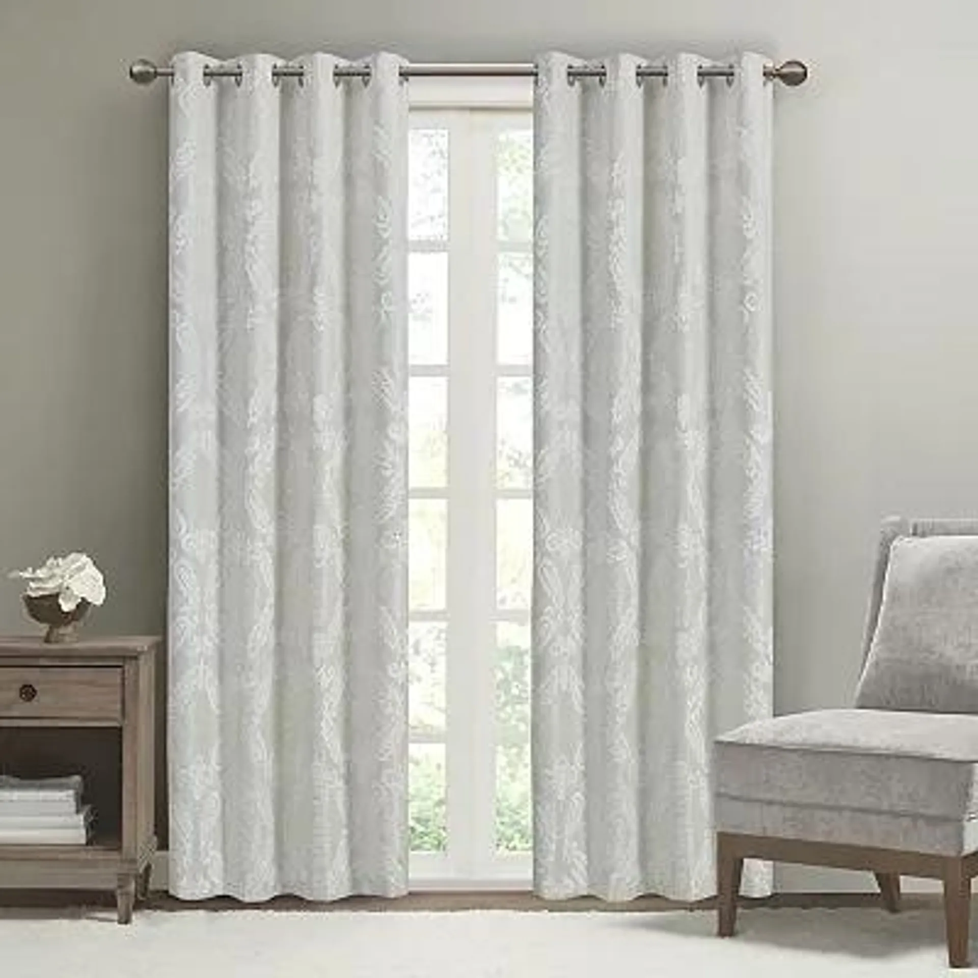 SunSmart Loraine 1-panel total 100% Blackout Knitted Jacquard Paisley Grommet Top Window Curtain