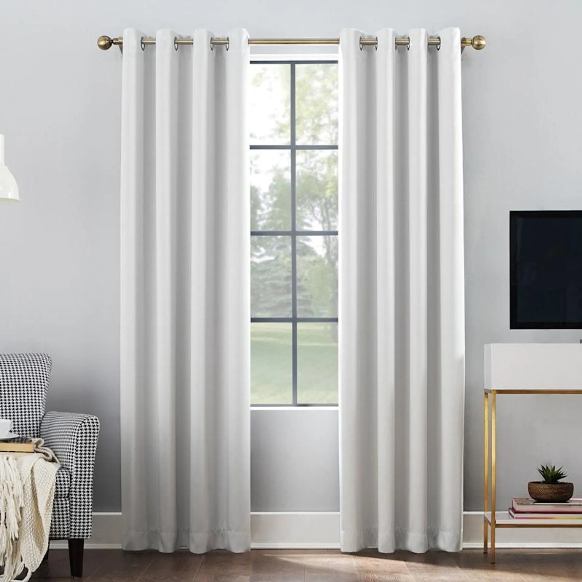 Sun Zero Oslo Pearl Blackout Grommet Curtain Panel, 84"