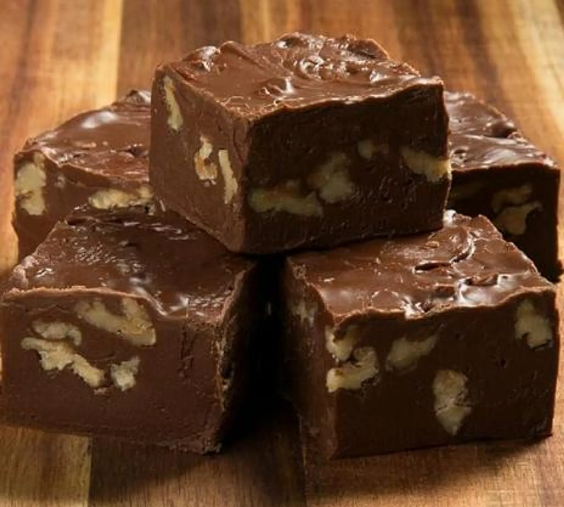 WC CHOCOLATE WALNUT FUDGE