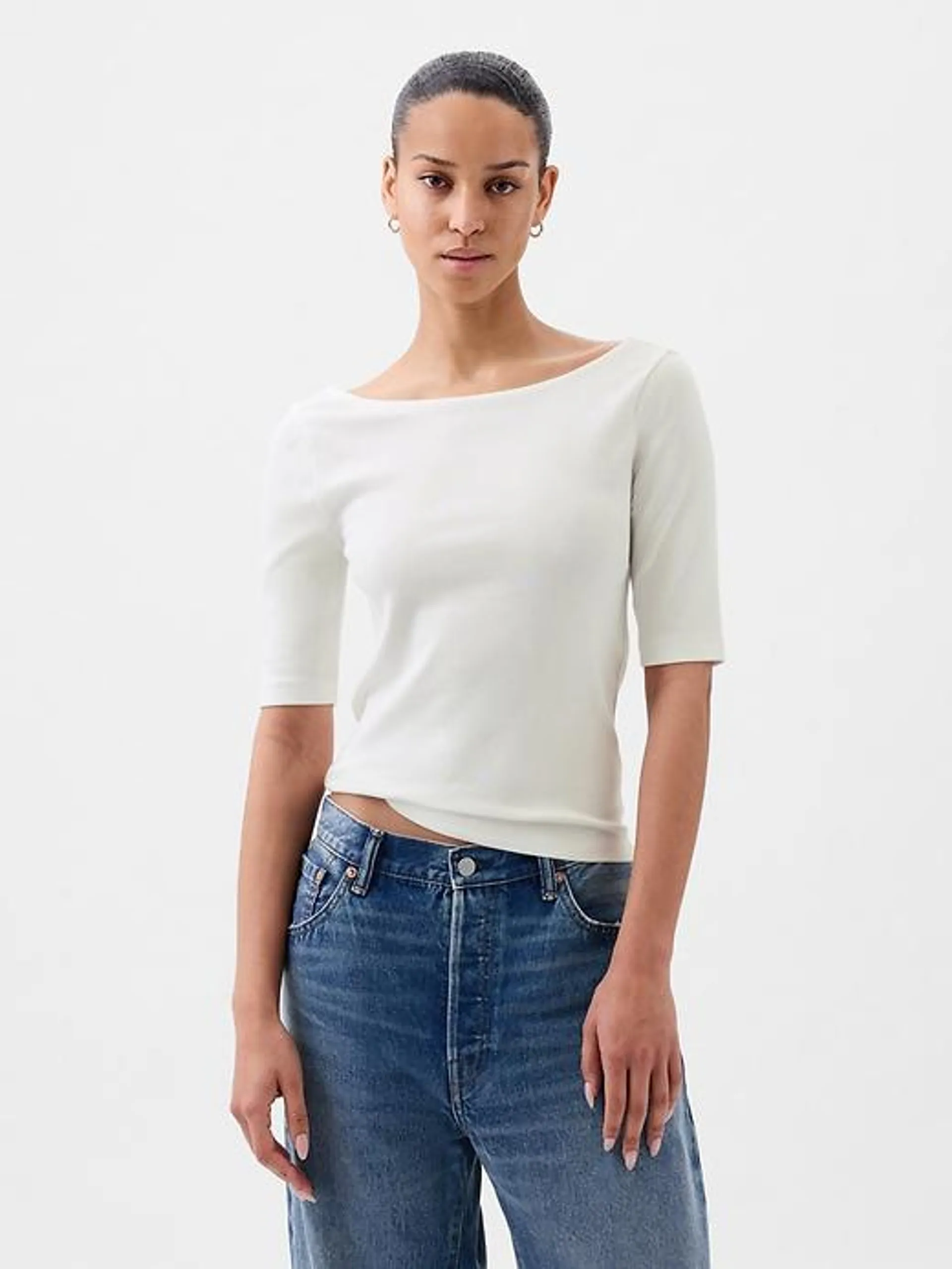 Modern Ballet-Back Cropped T-Shirt