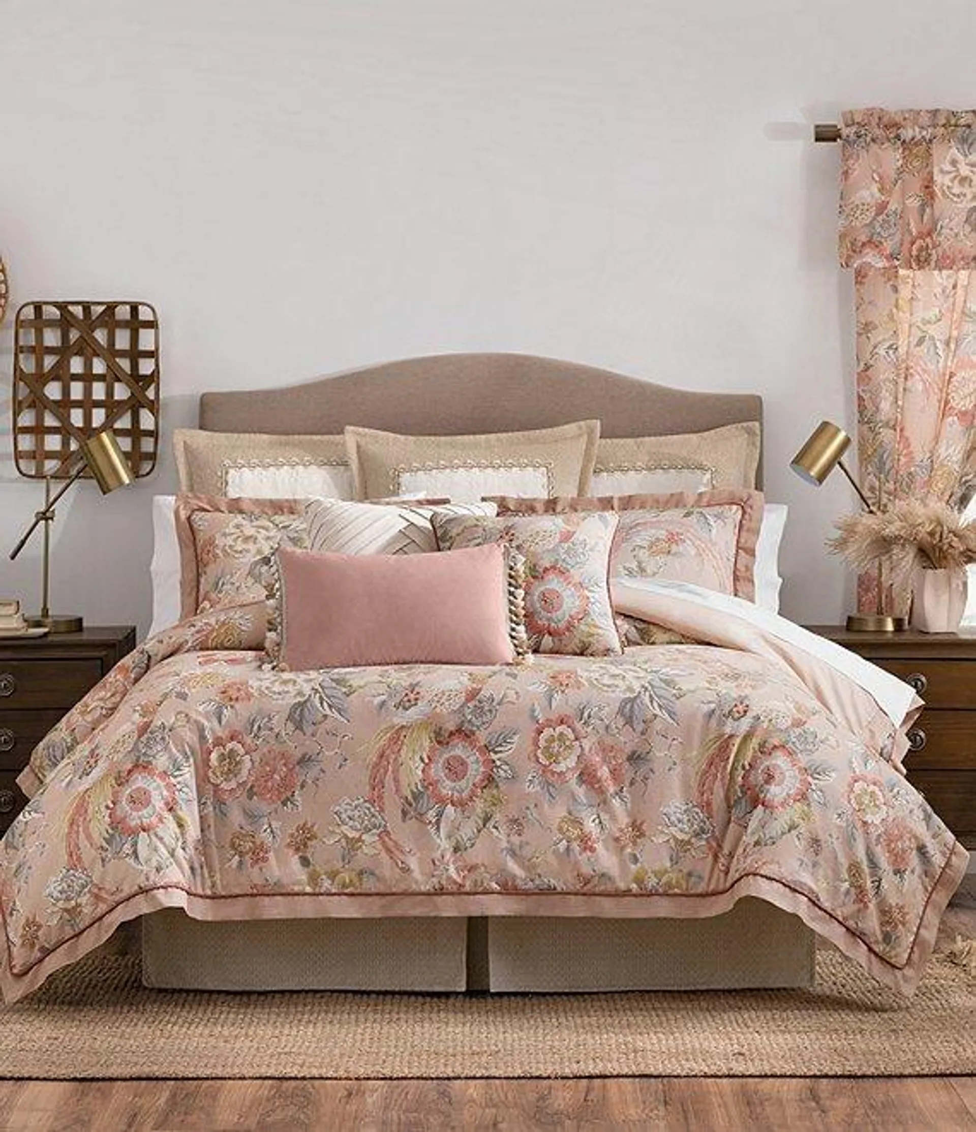 Audrey Transitional Comforter Set