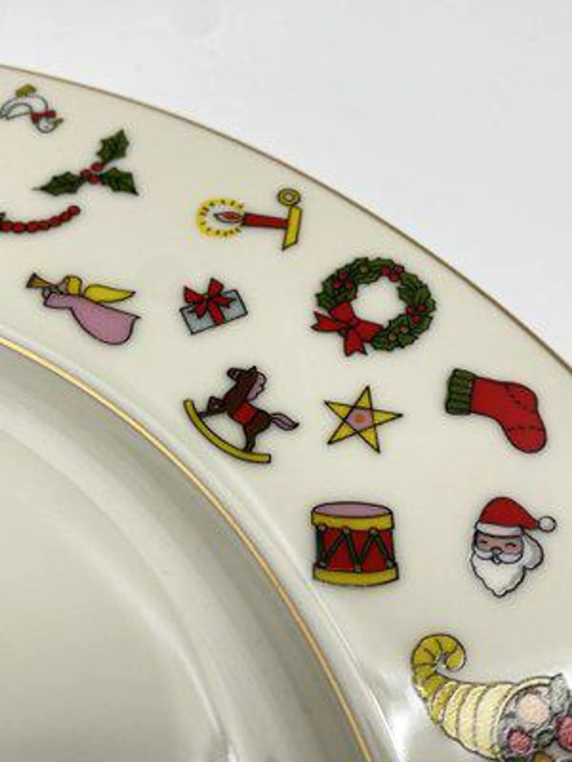 Place Plate in Porcelain by Emilio Bergamin for Taitu, 1980s