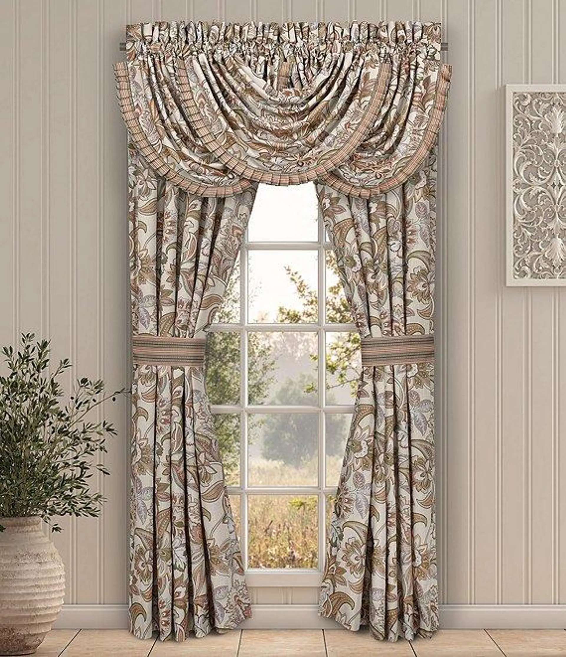 Captiva Floral Jacobean Window Treatment