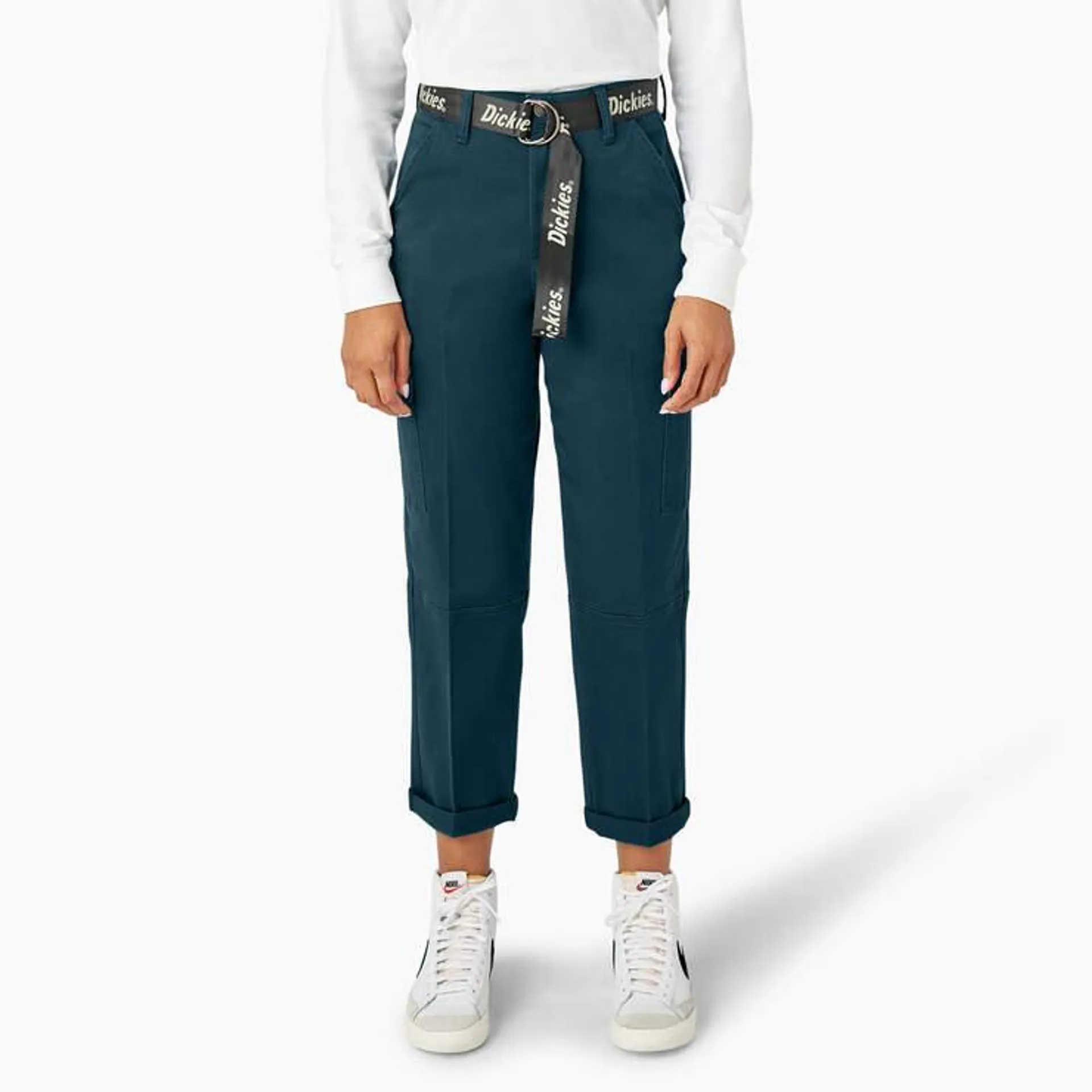 Women's Relaxed Fit Cropped Cargo Pants