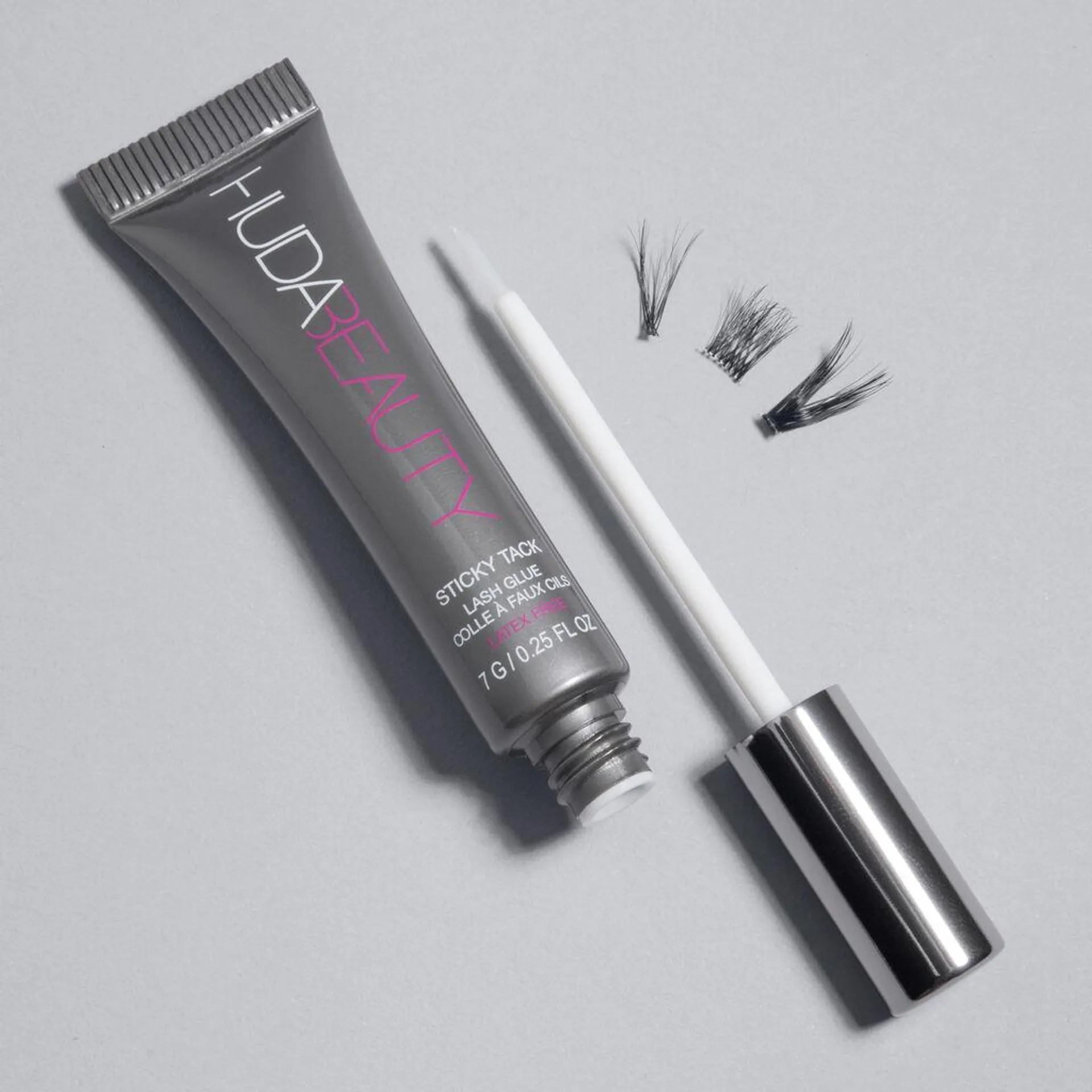 Sticky Tack Latex-Free Lash Glue