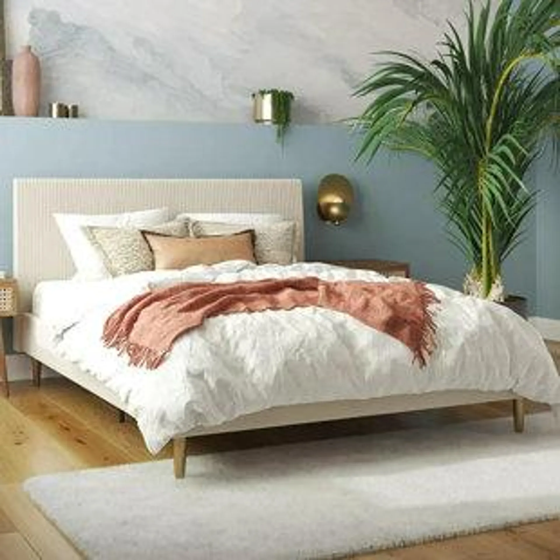 Daphne Upholstered Platform Bed