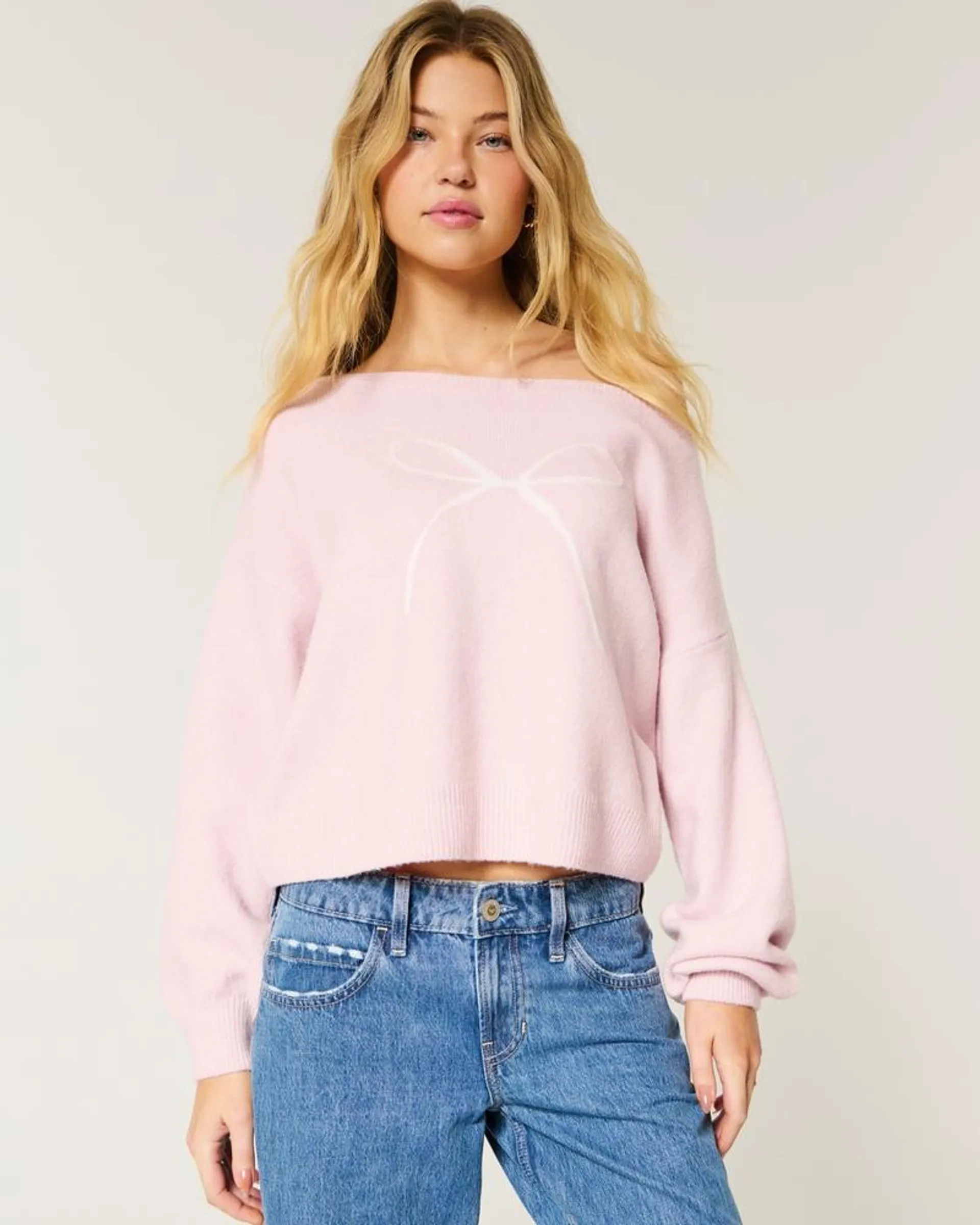 Hollister Comfy Cloud Easy Off-the-Shoulder Bow Graphic Sweater