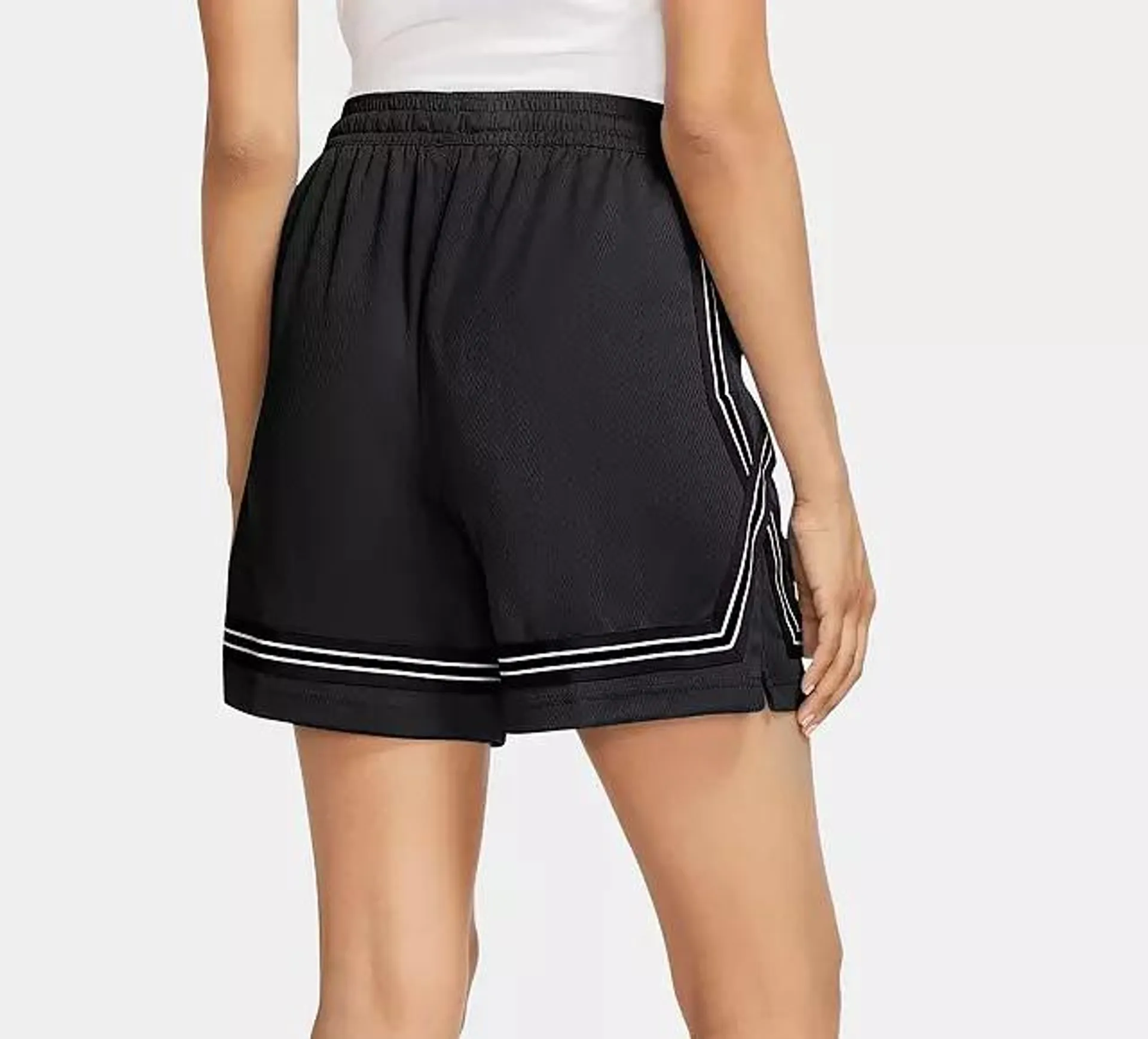 Nike Women's Fly Crossover Basketball Shorts