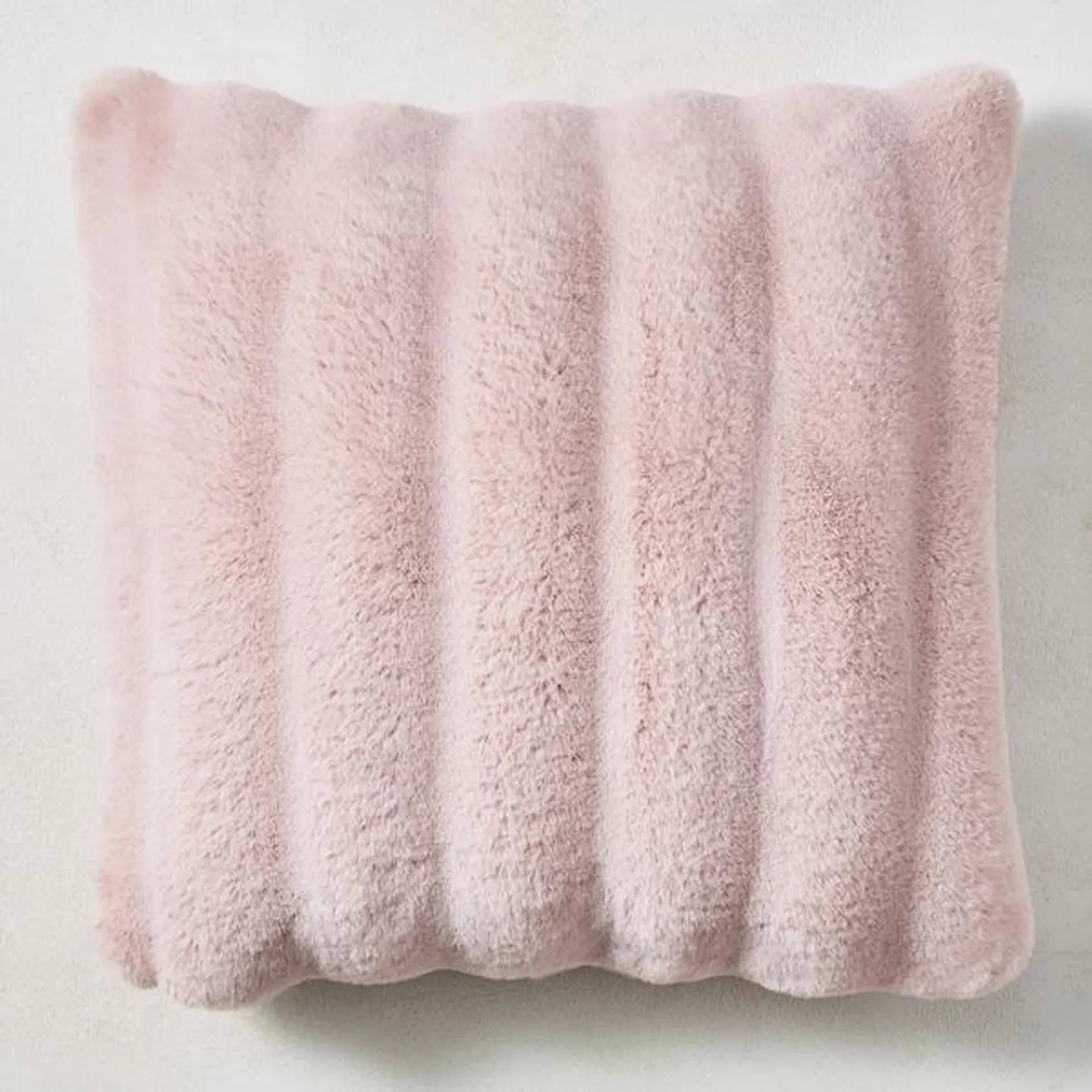 Kira Pillow 20" - Blush