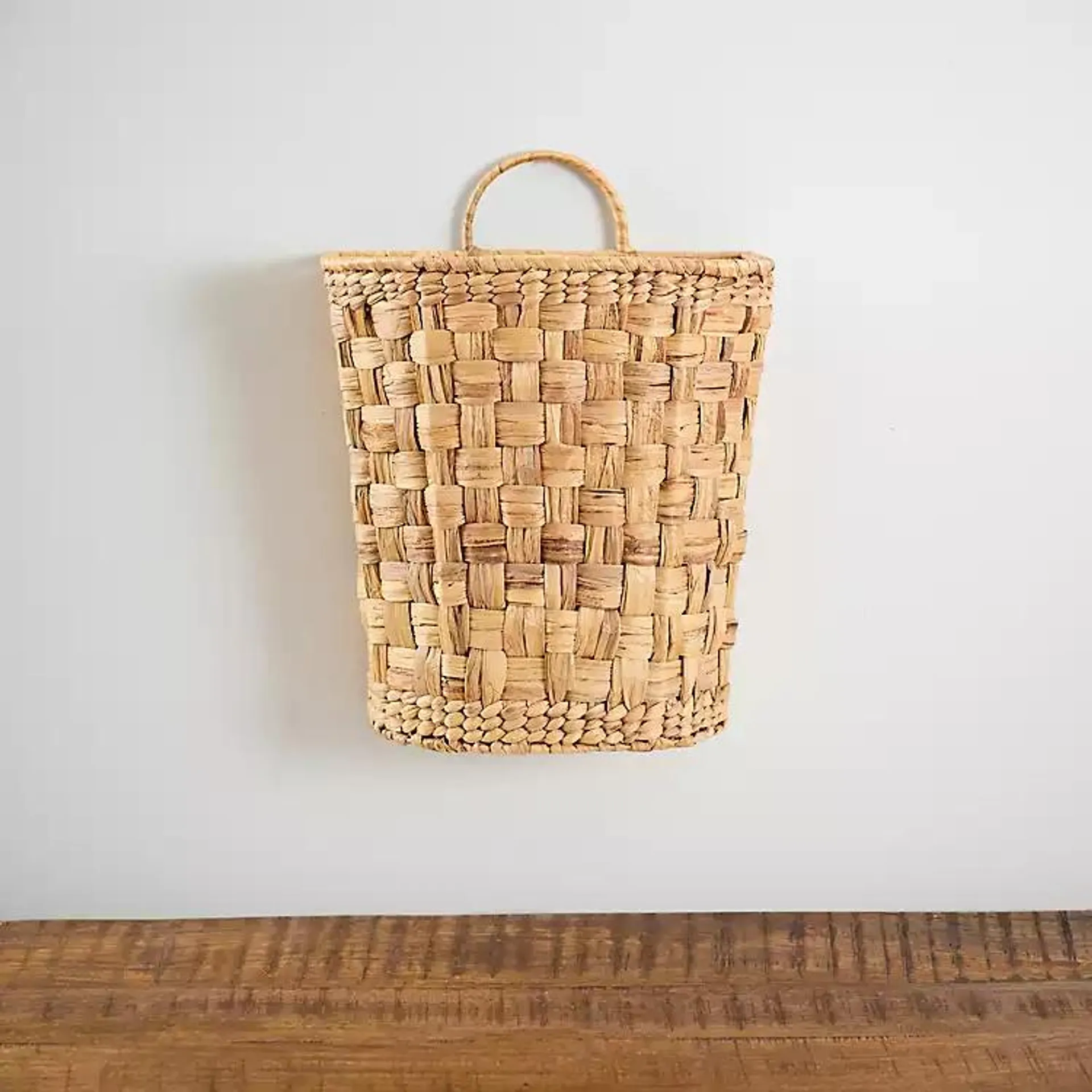 Woven Hyacinth Wall Pocket