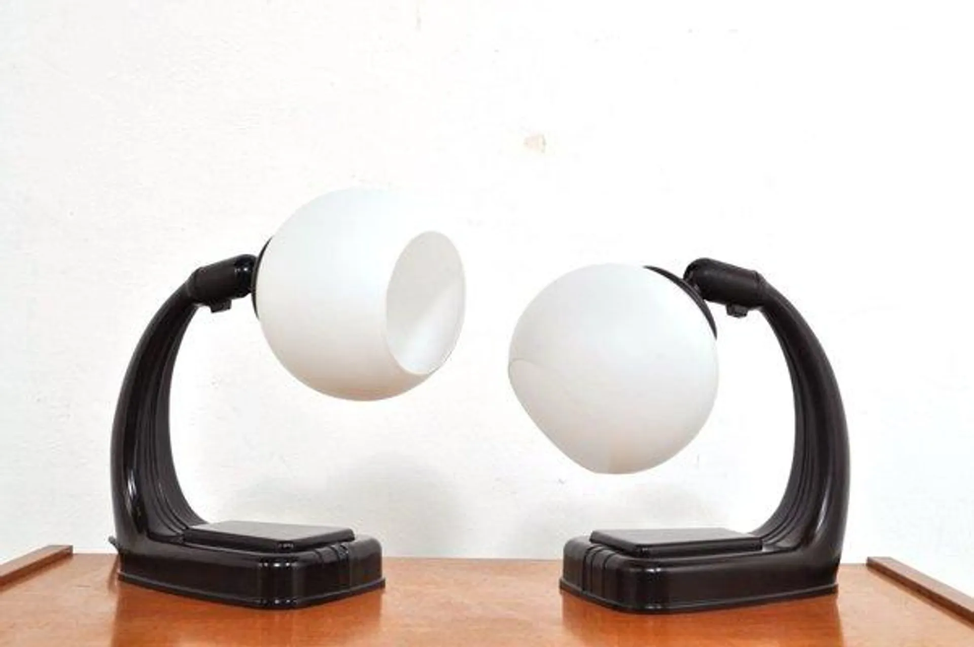 Vintage Bakelite Wall Light in Milk Glass, 1960s