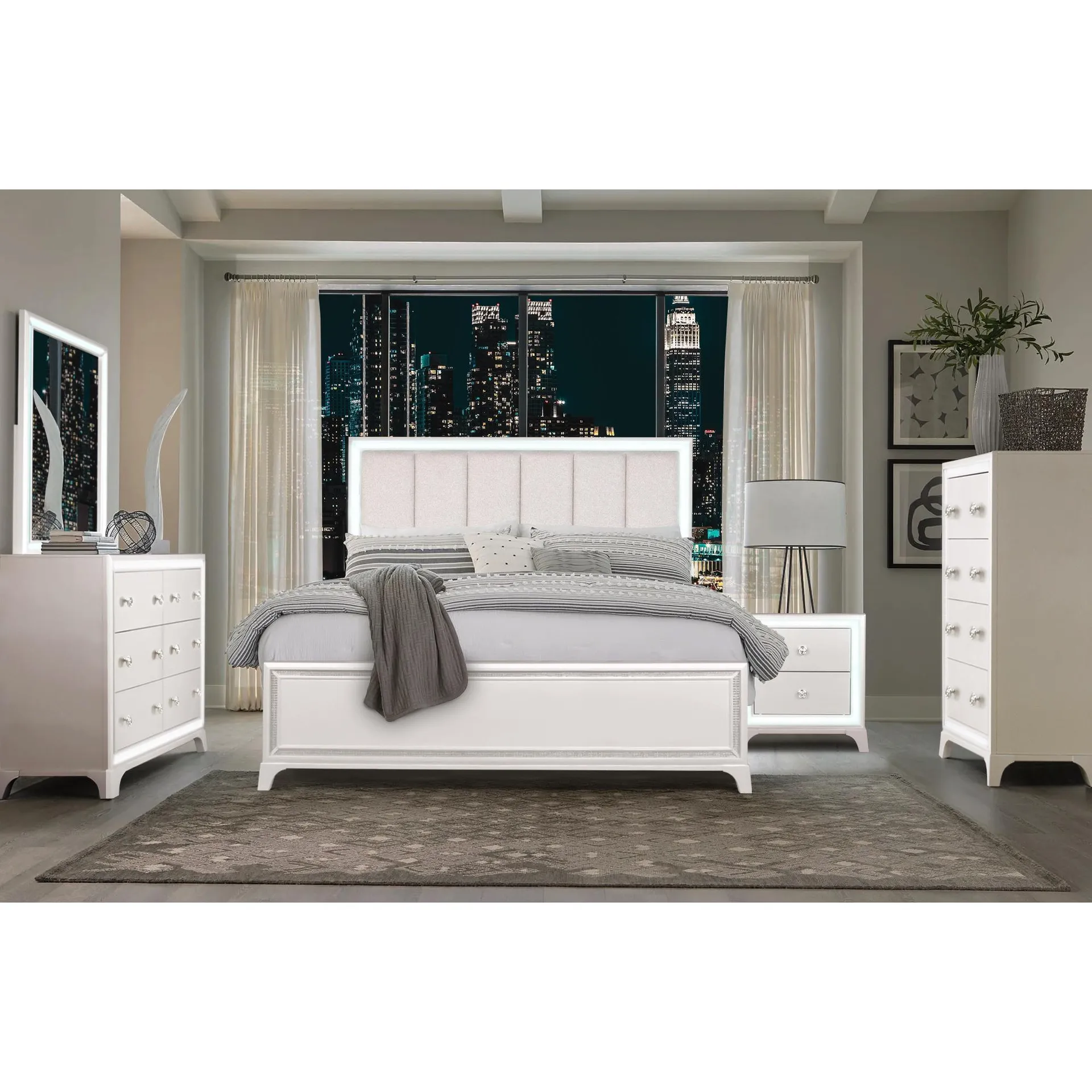 Chic 7 - Piece King Bedroom Set