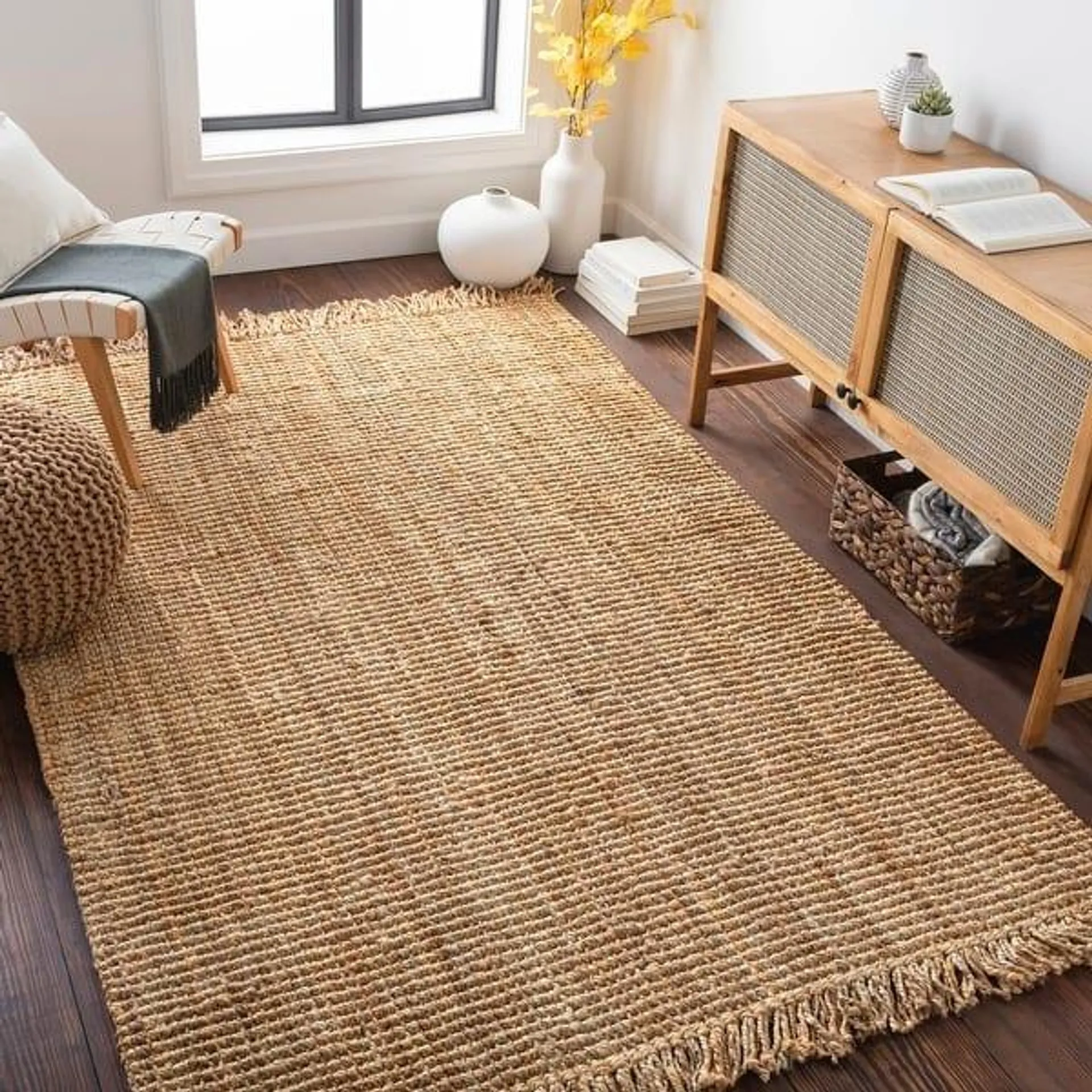 Livabliss Mariana Cottage Solid Area Rug