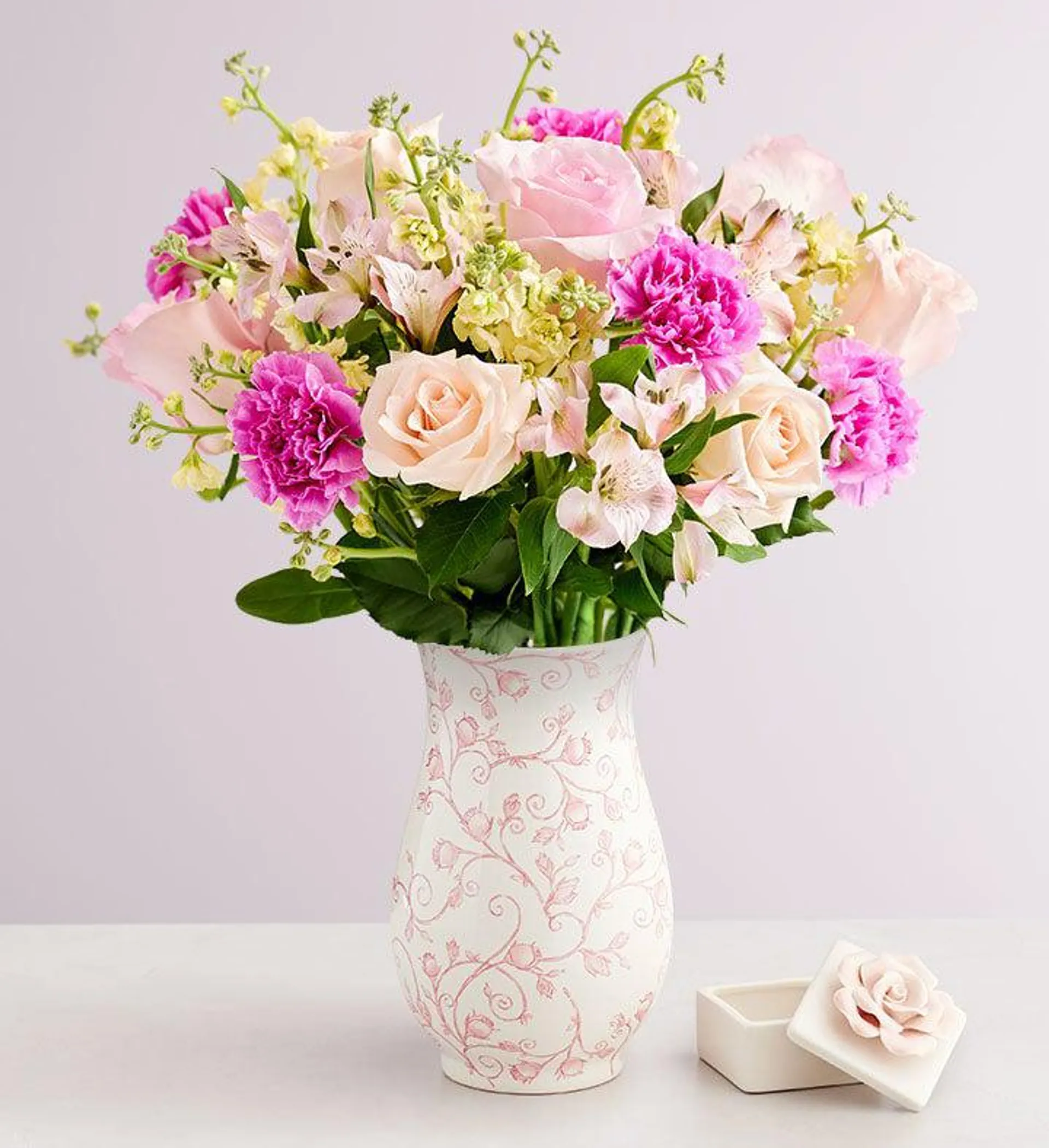 Splendid Spring ™ Bouquet