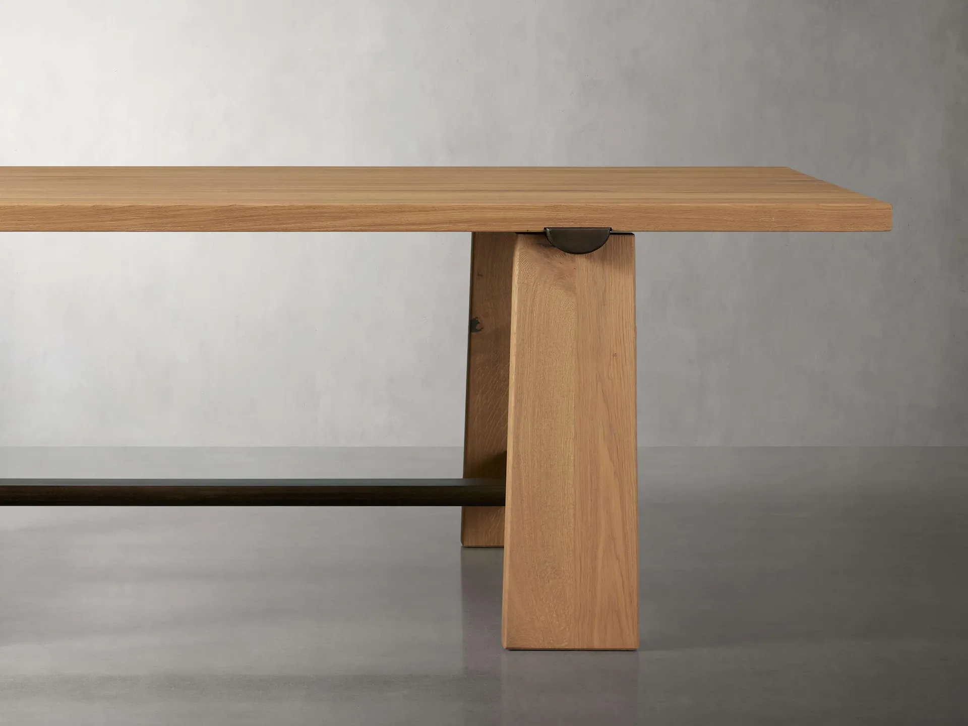 Auden Dining Table