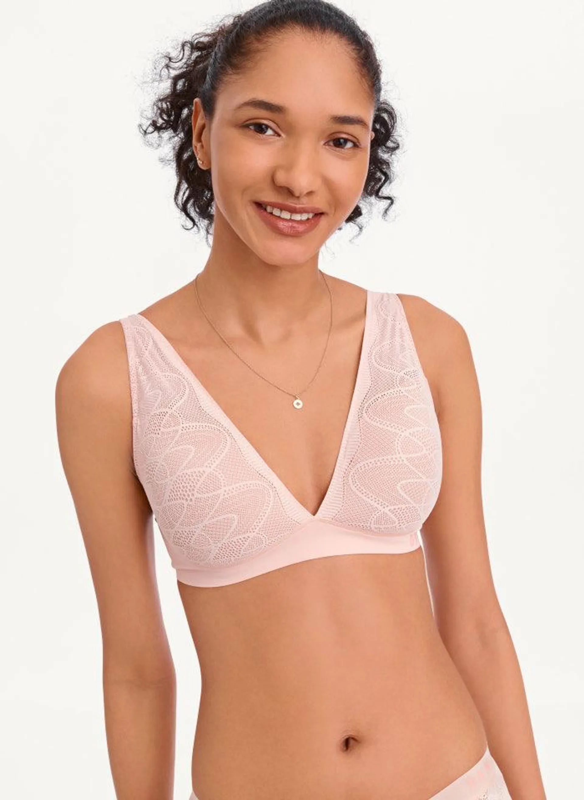Table Tops Lace Bralette