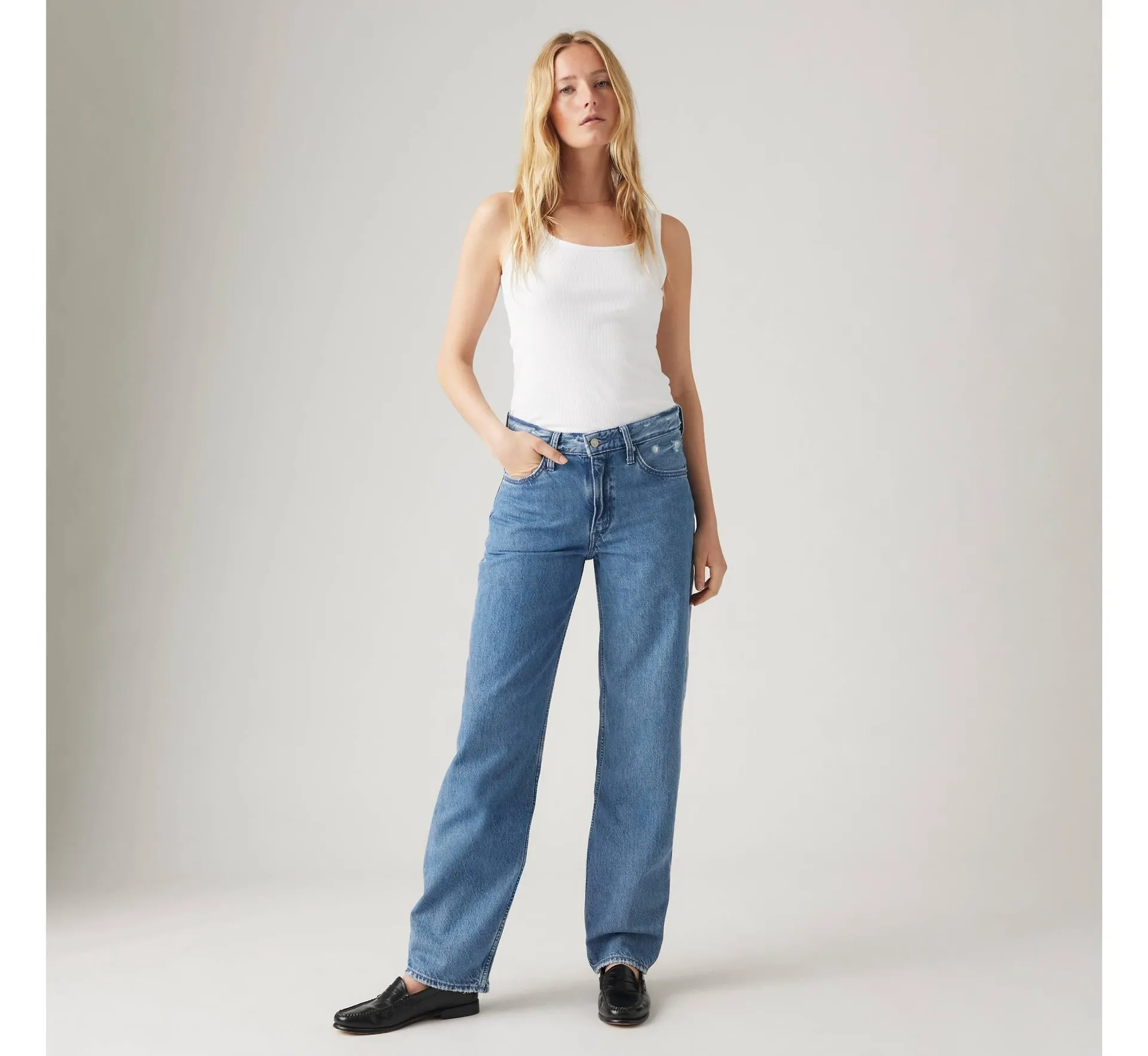 Levi’s® Women’s Wellthread® Baggy Dad Jeans