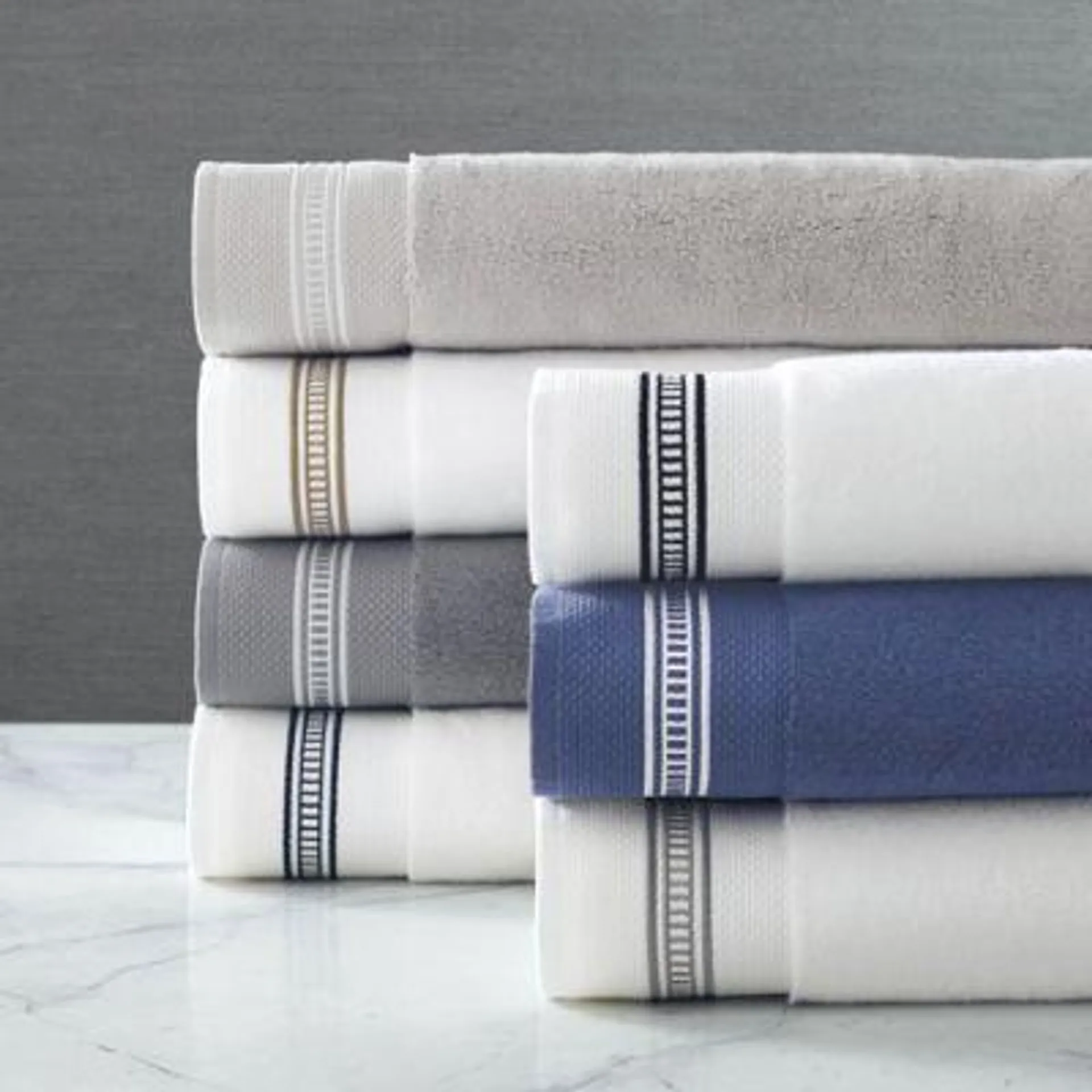 Frontgate Resort Collection™ Ladder Stitch Bath Towels