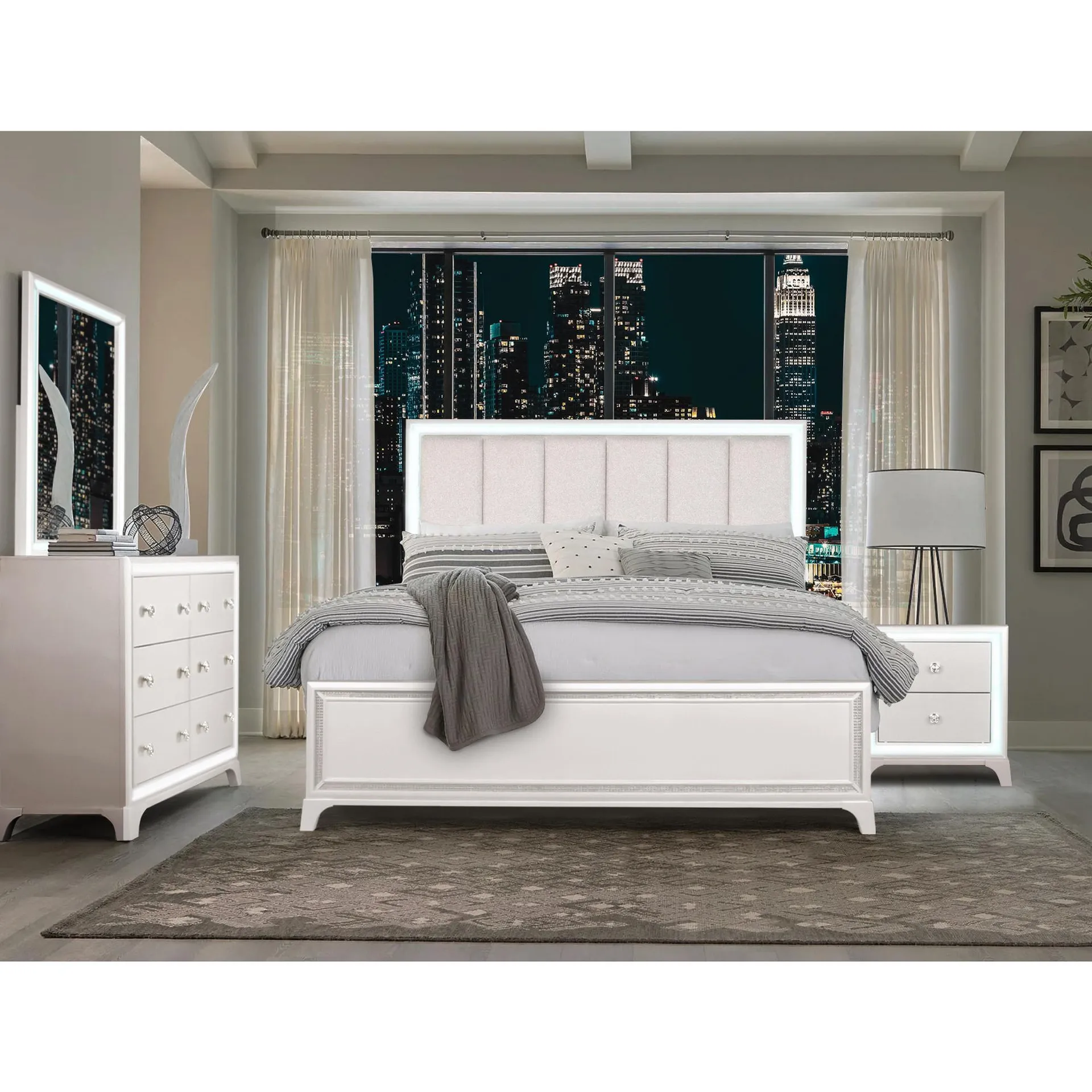 Chic 6 - Piece Queen Bedroom Set