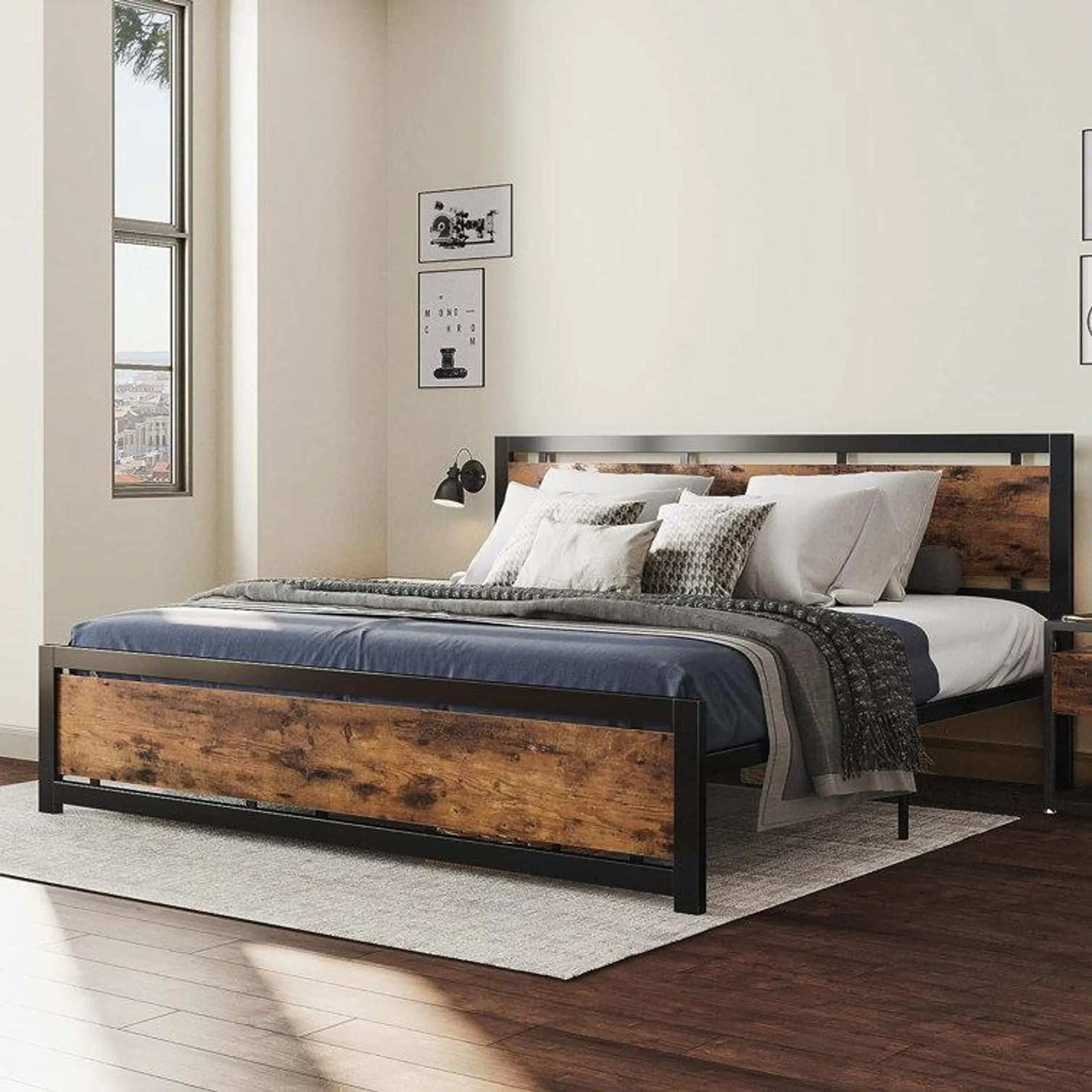 Jacarla Metal Platform Bed