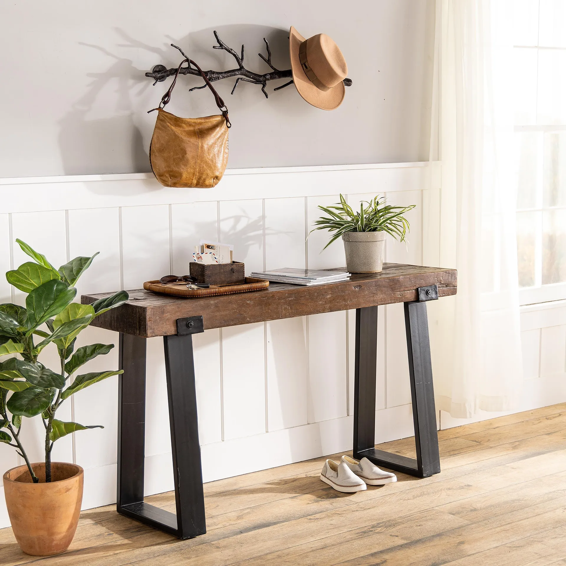 Richland Indoor/Outdoor Reclaimed Wood Console Table