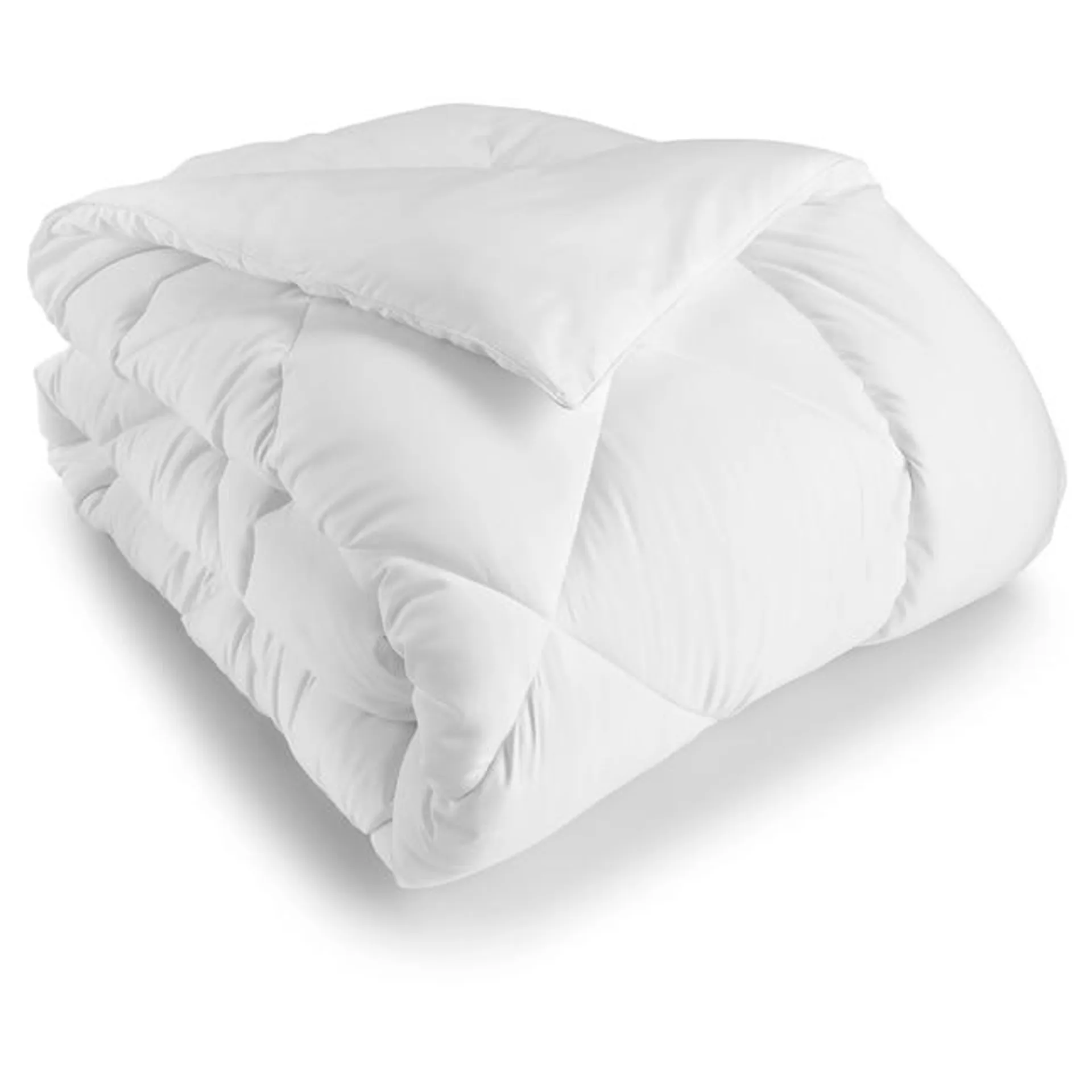 Serta White Solid Full/Queen Comforter with (Down Alternative Fill)