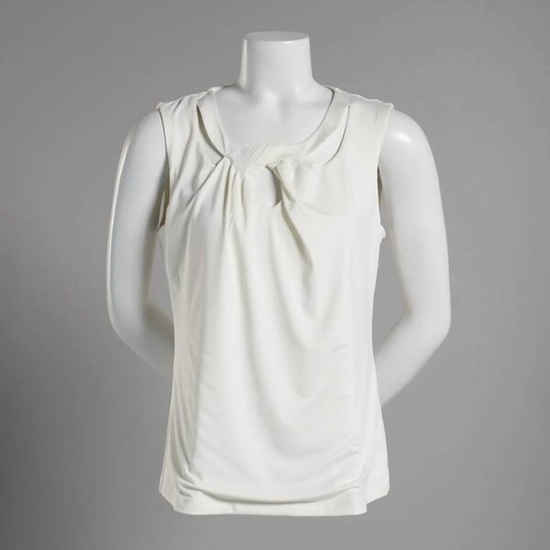 Womens Zac & Rachel Sleeveless Solid Cut-Out Blouse