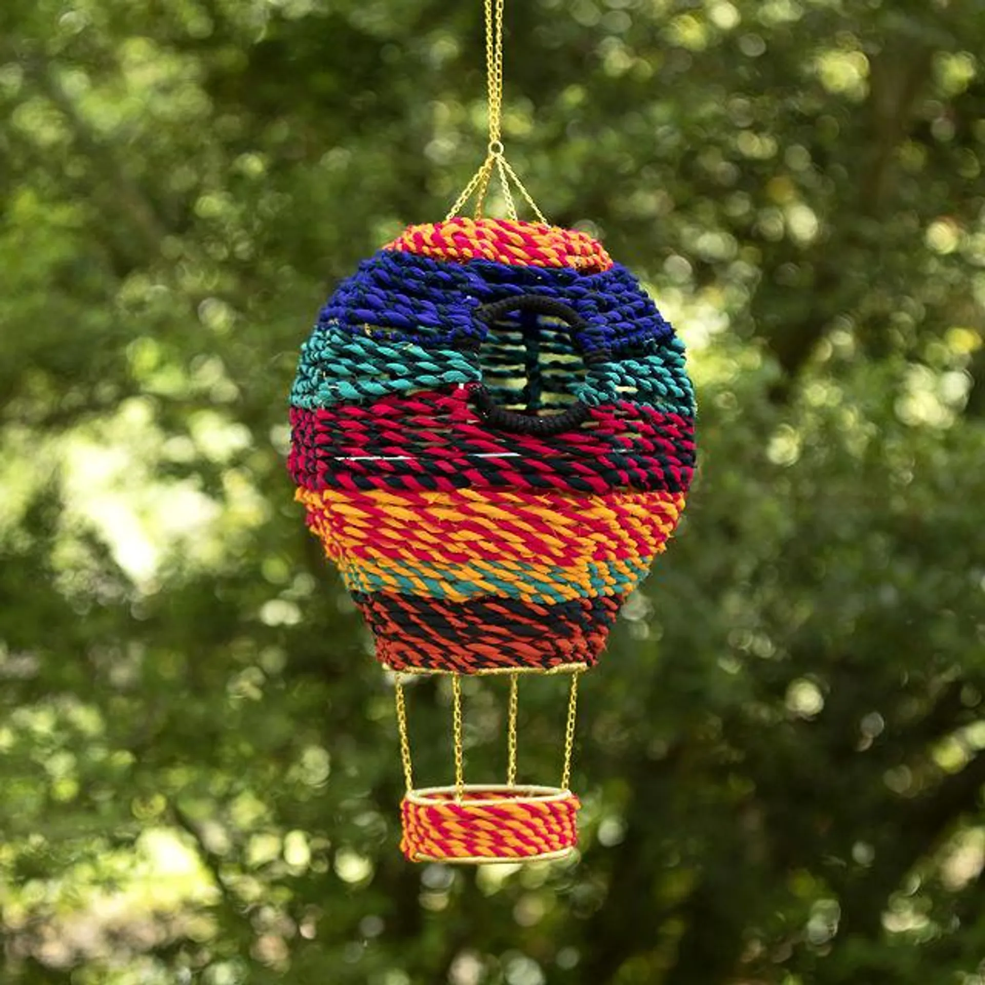 Hot Air Balloon Bird Nester & Feeder