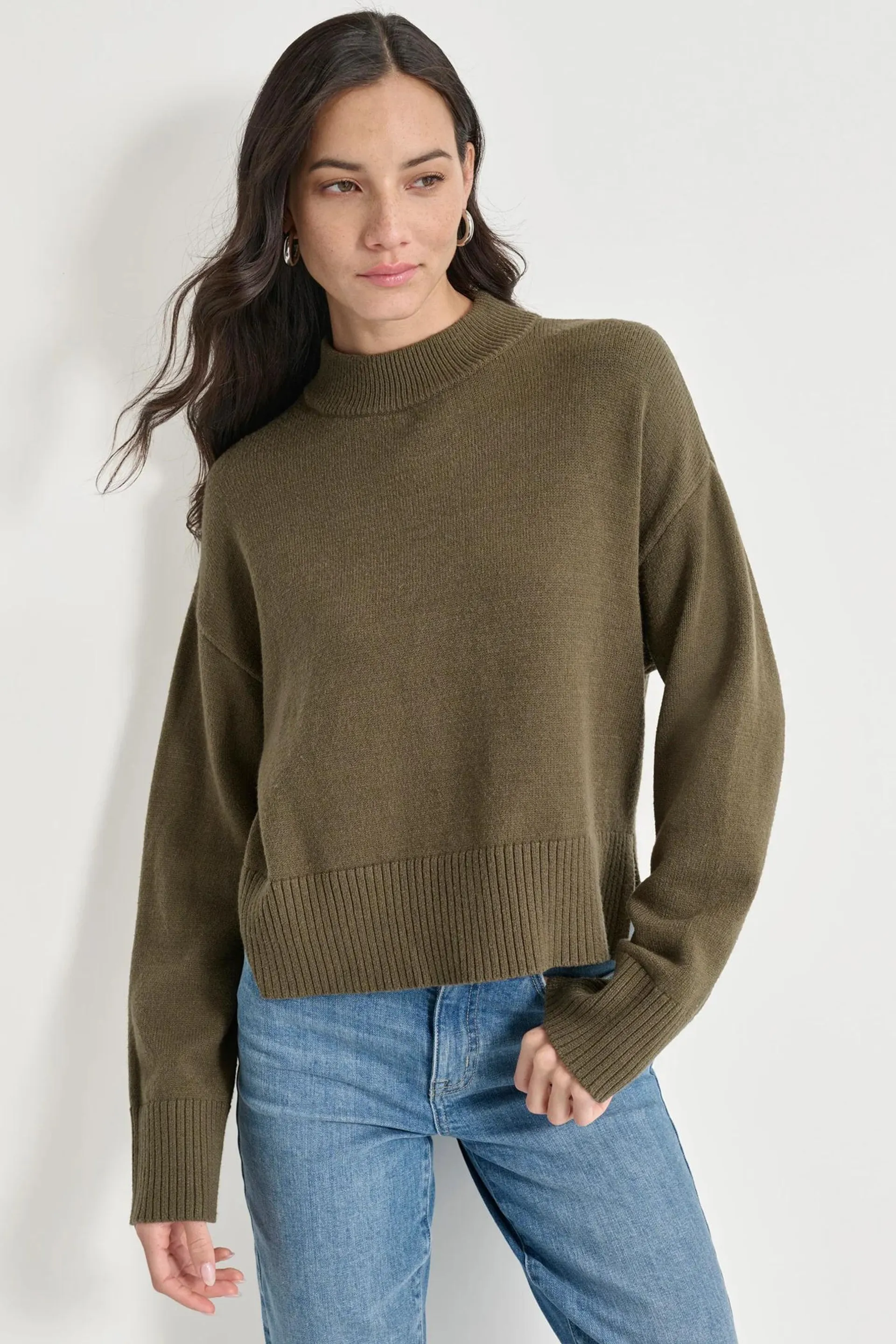 MOCK NECK HIGH LOW SWEATER