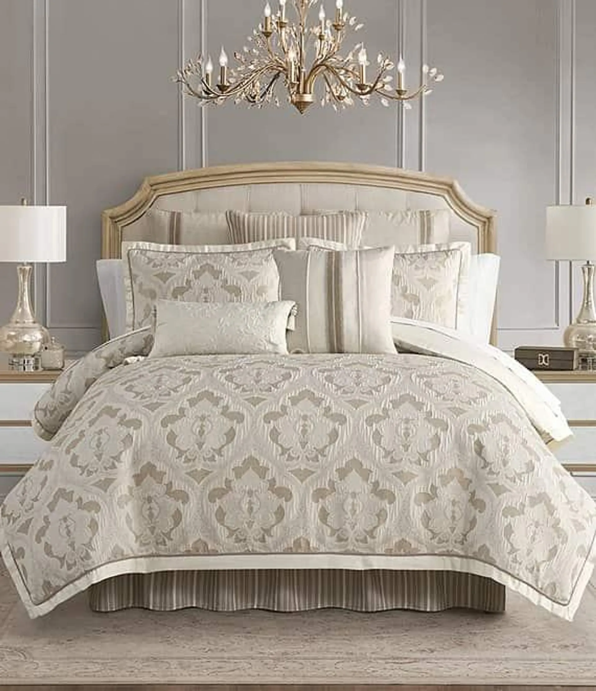 Arderra Woven Damask Comforter Set